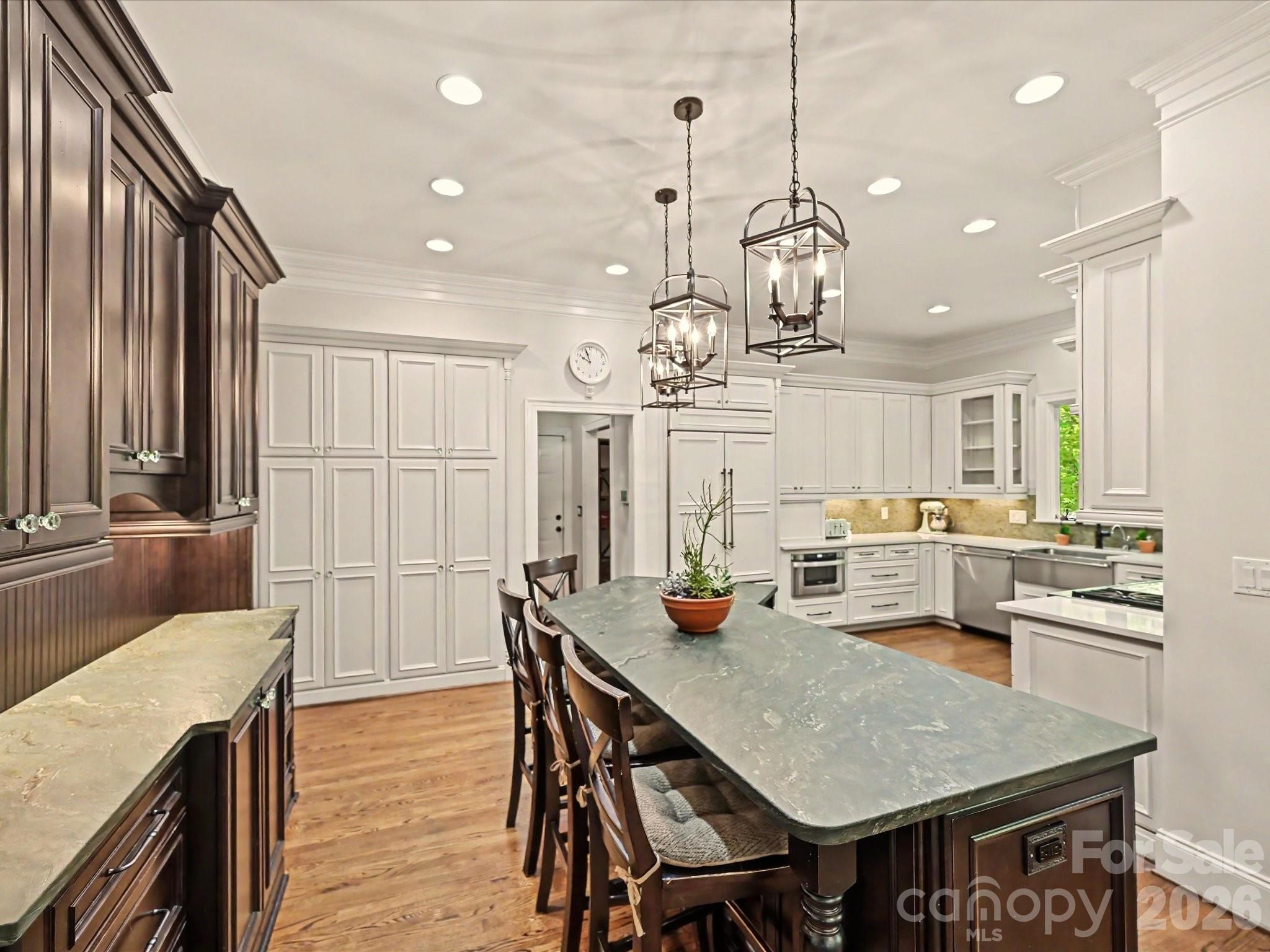 2117 Sandy Pond Lane