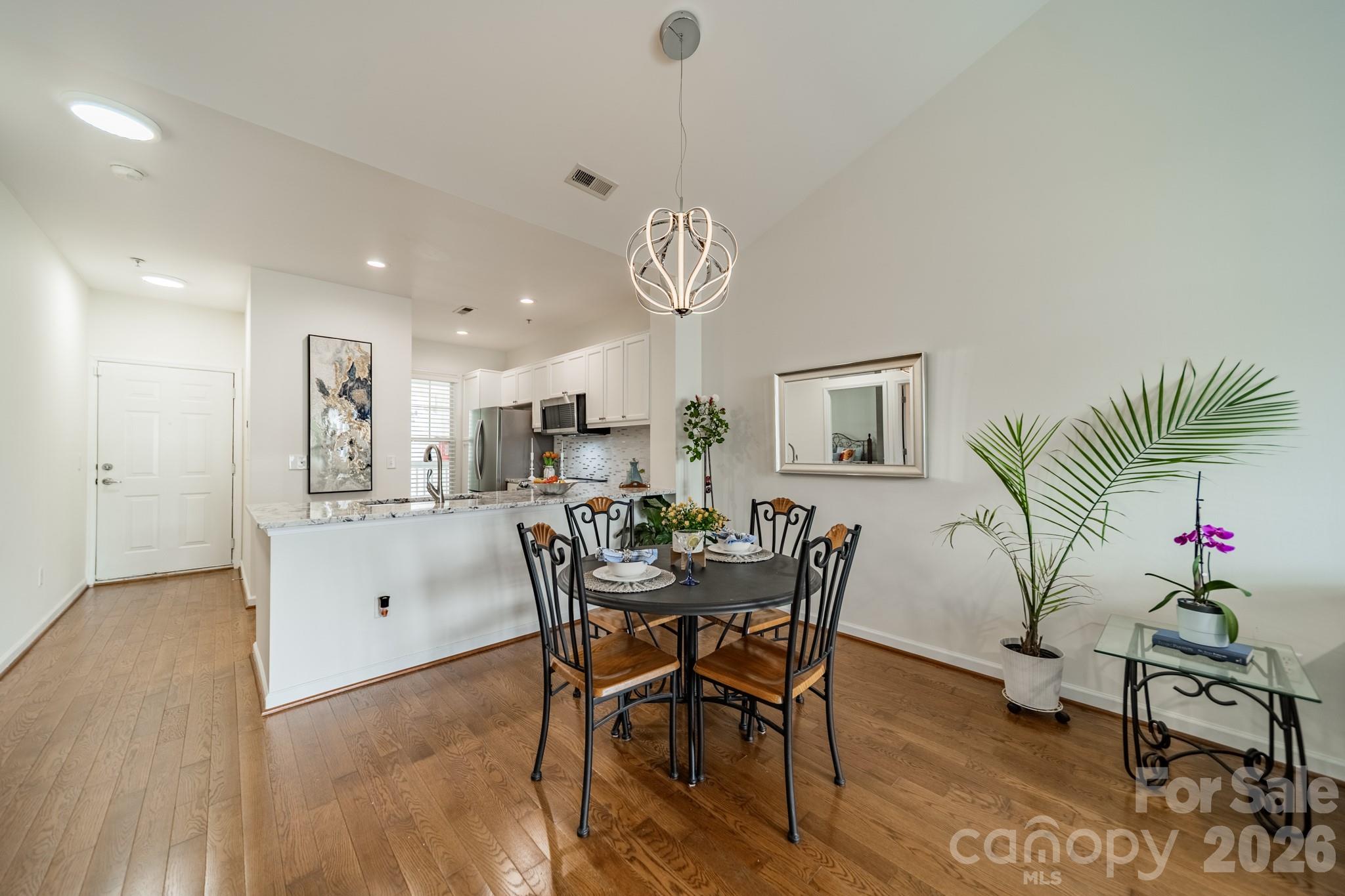 18736 Nautical Drive Unit: 305