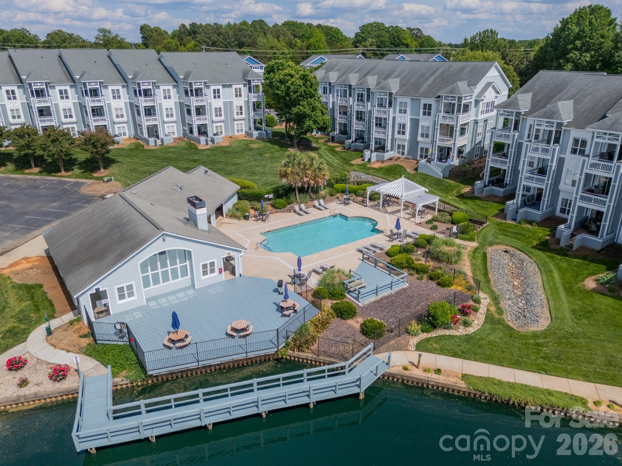 18736 Nautical Drive Unit: 305