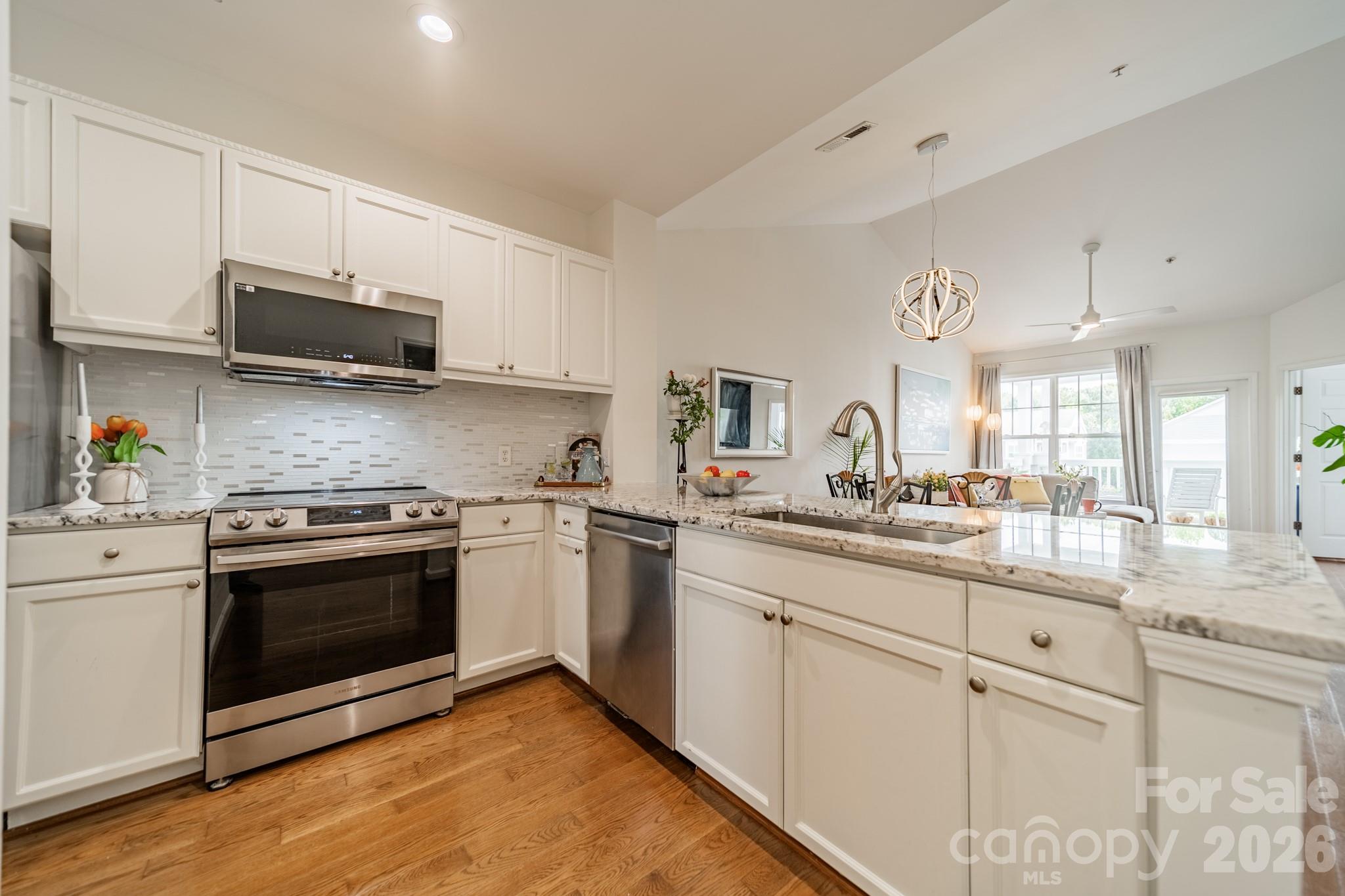 18736 Nautical Drive Unit: 305