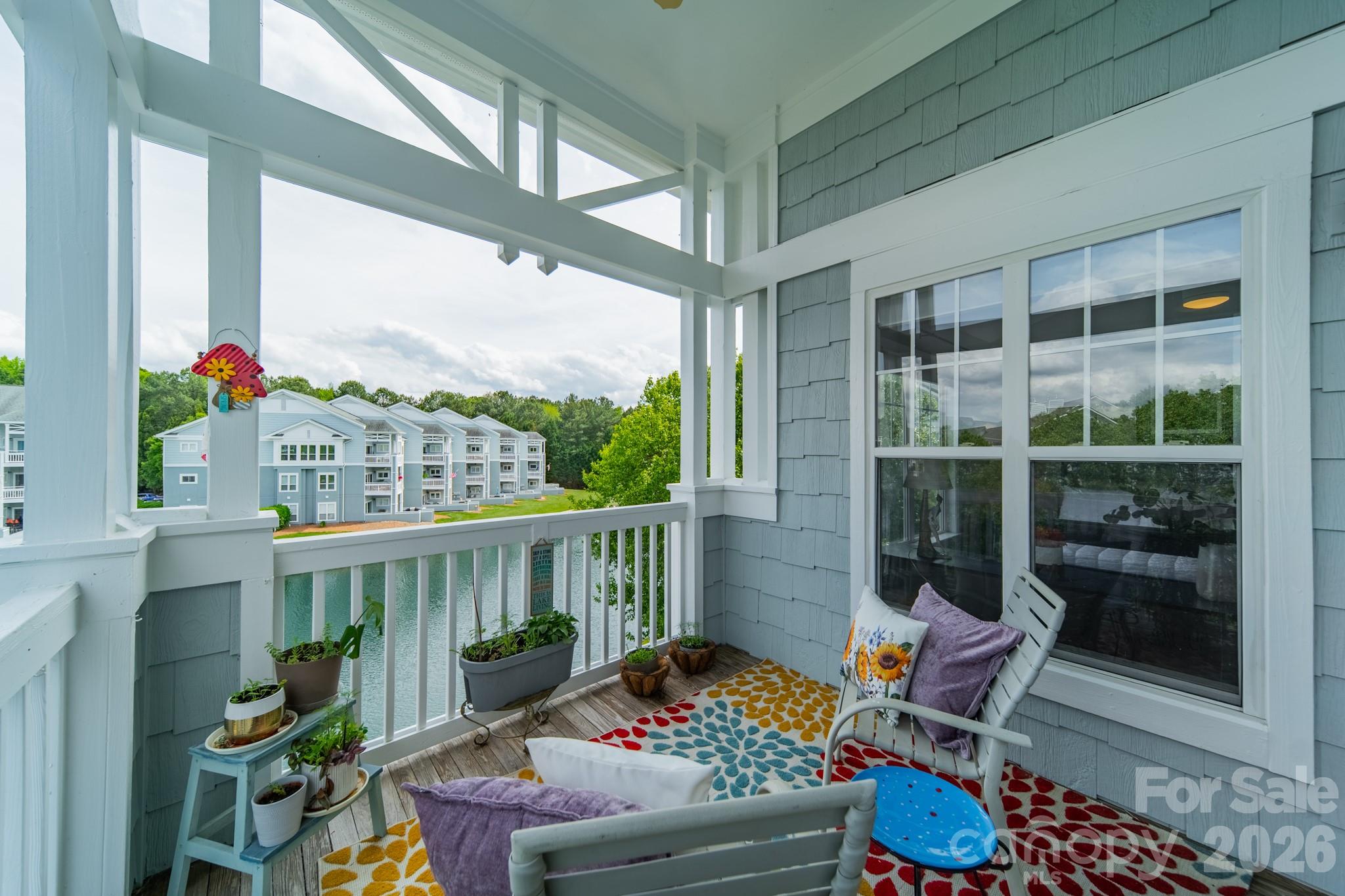 18736 Nautical Drive Unit: 305