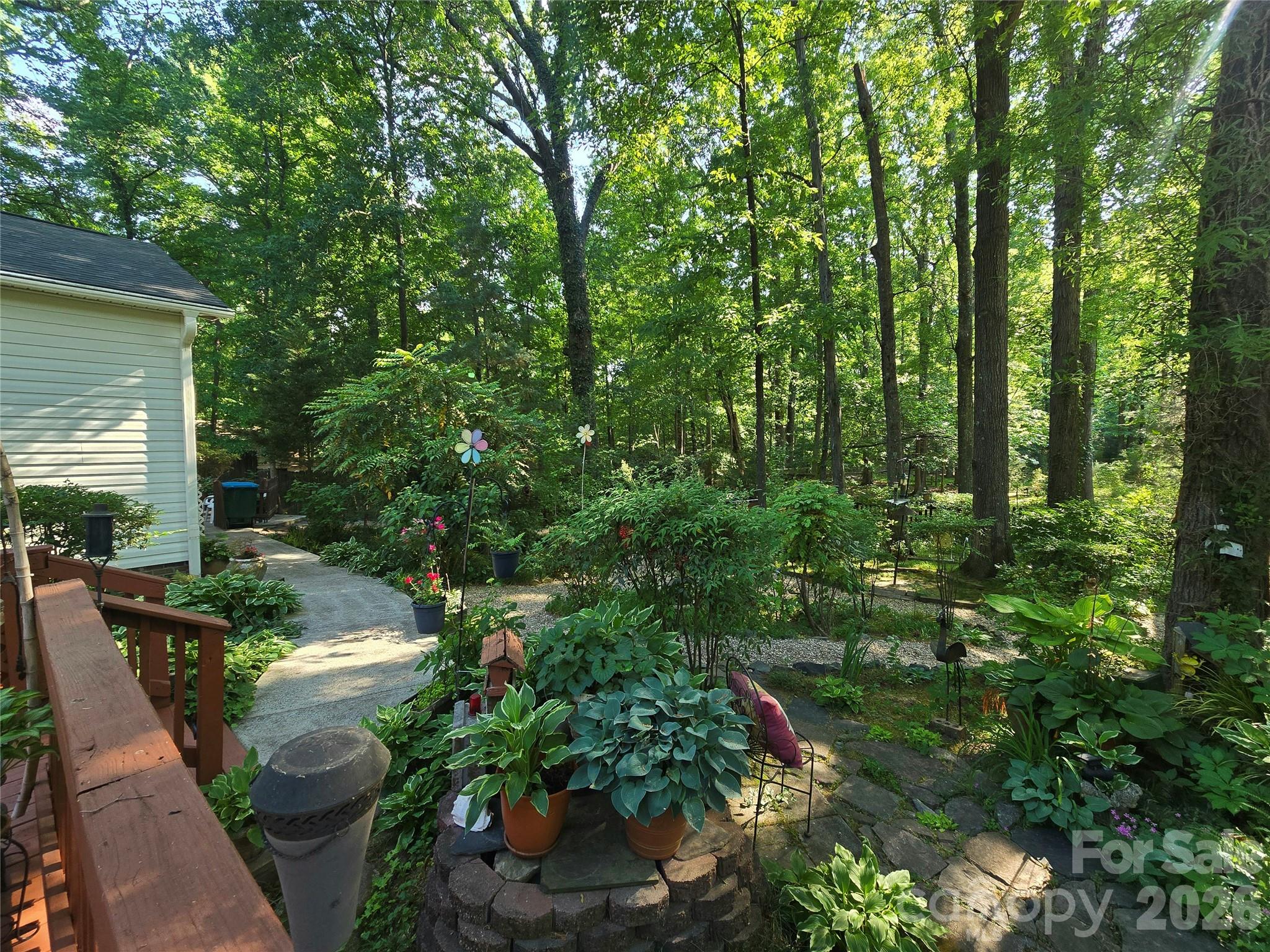10112 Idlewild Road
