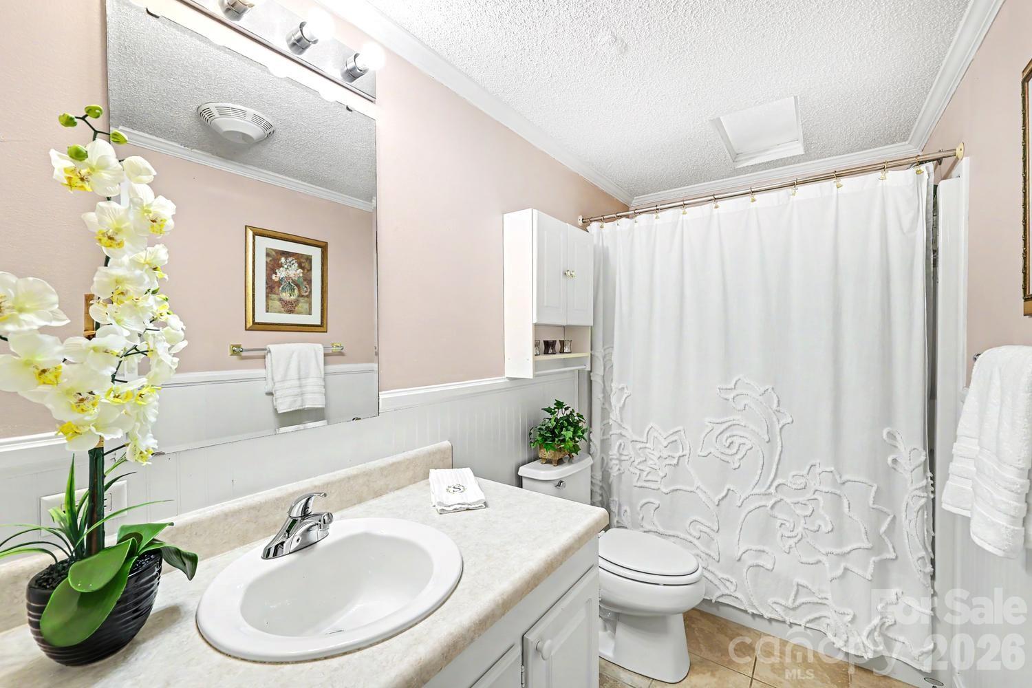 10112 Idlewild Road