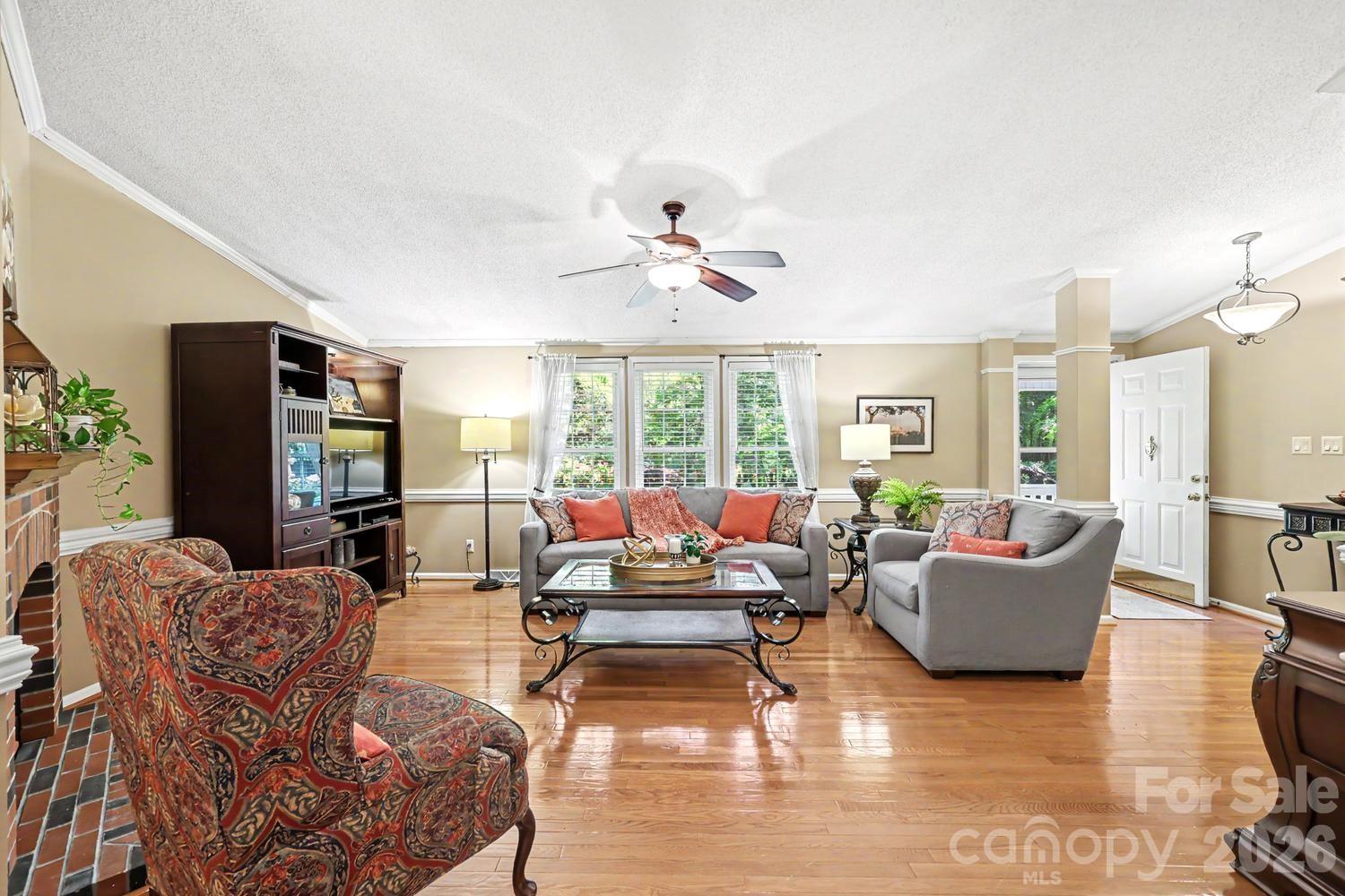 10112 Idlewild Road