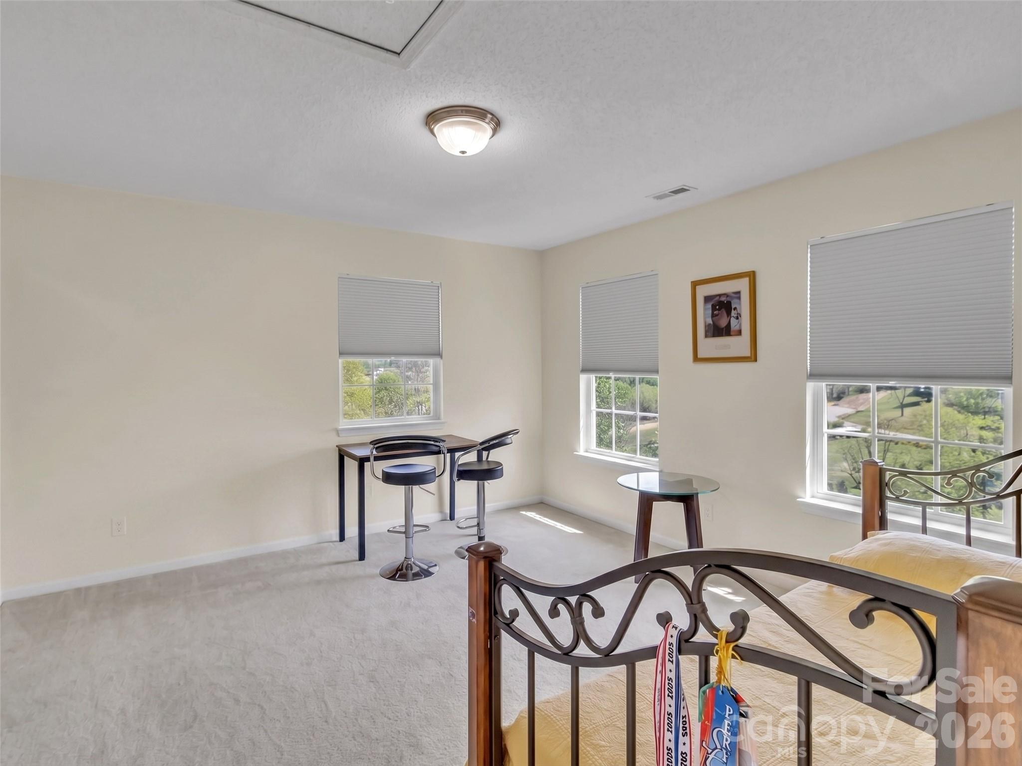 237 Midway Crossing