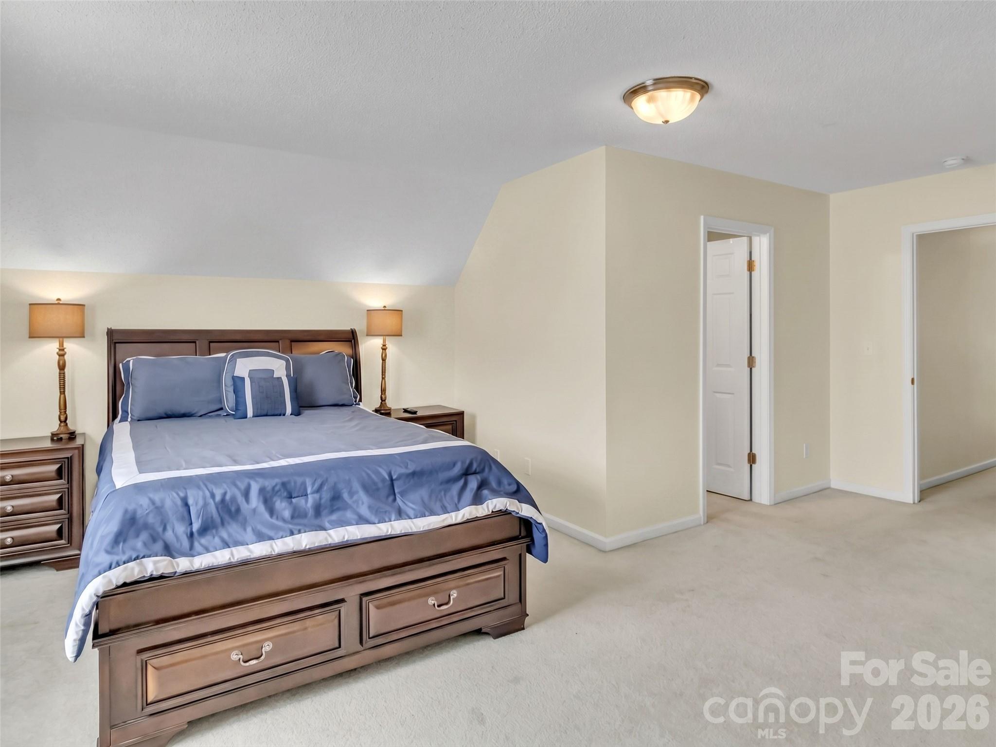 237 Midway Crossing