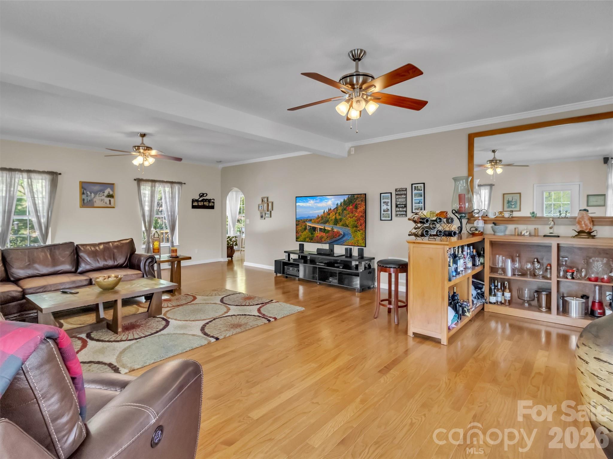 237 Midway Crossing