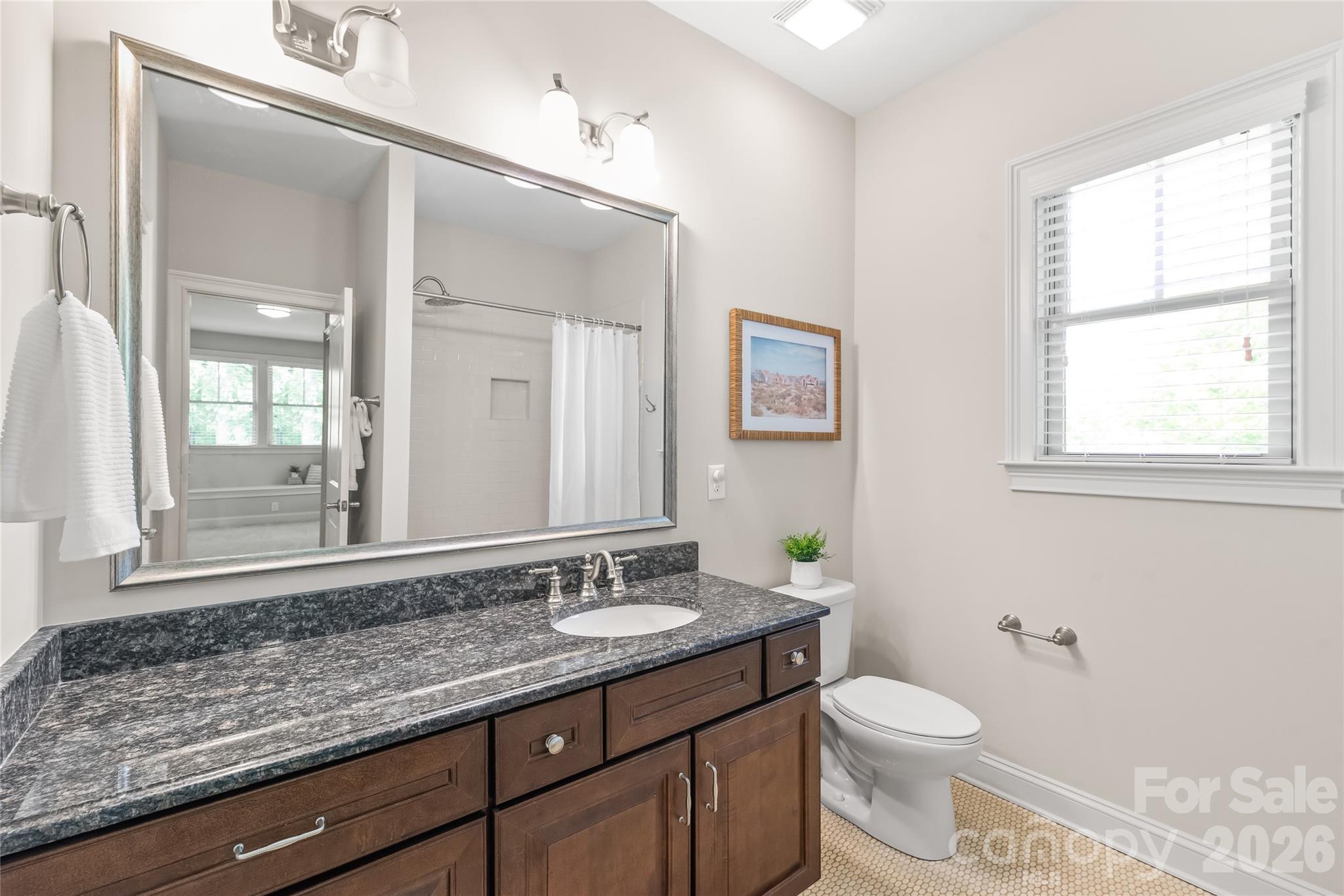 713 Woodcliff Court