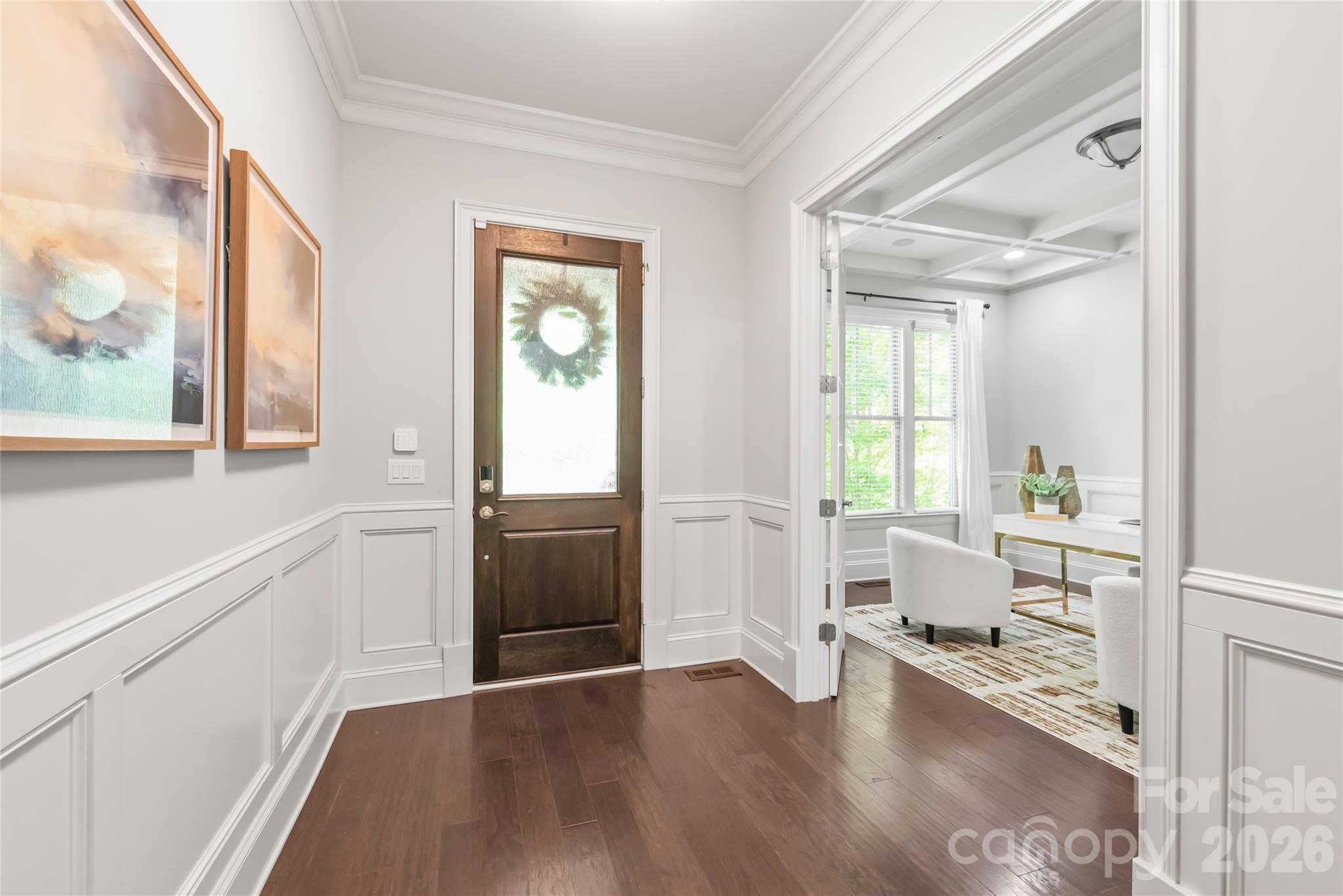 713 Woodcliff Court