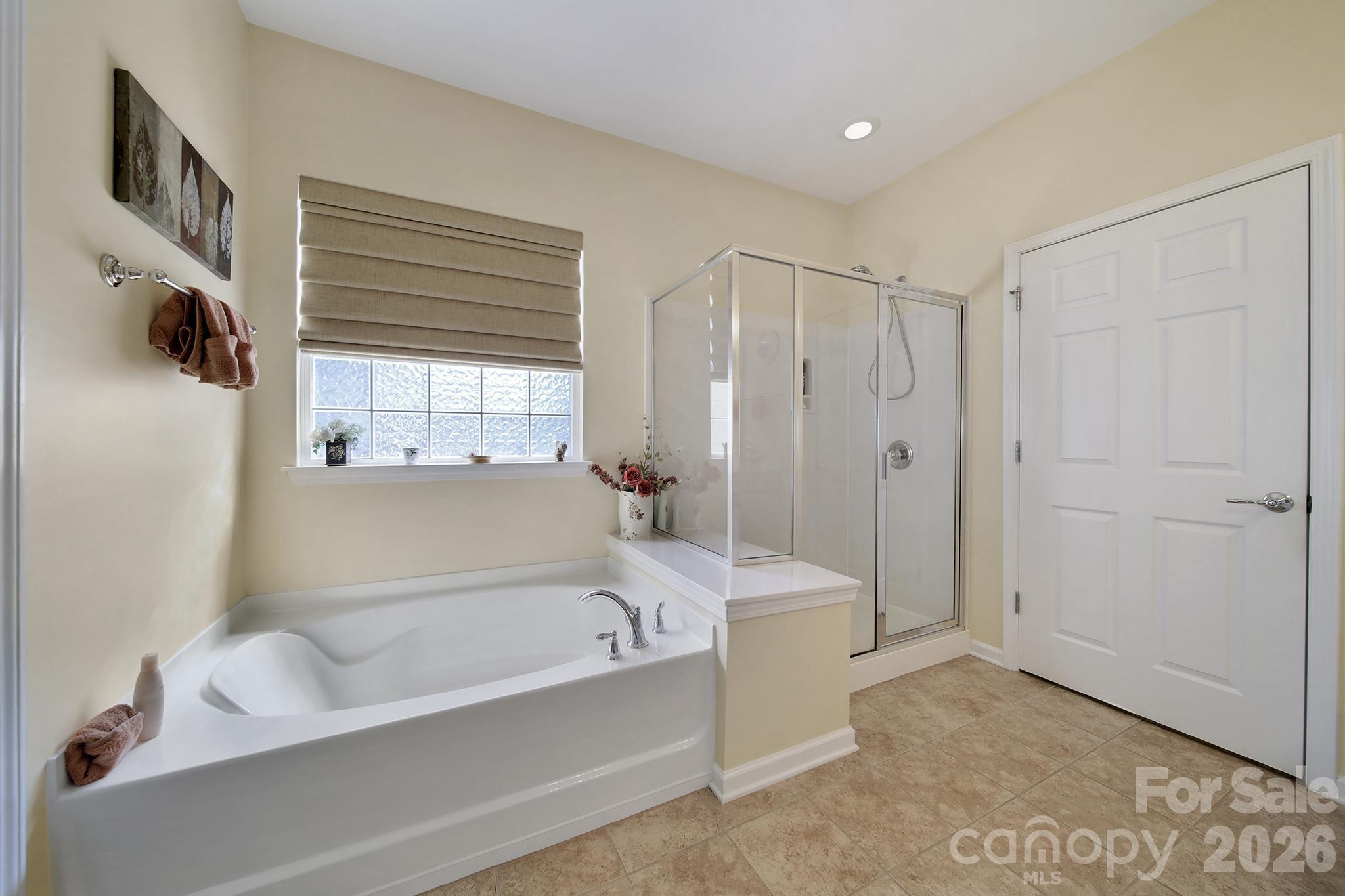 3021 Voyageurs Way
