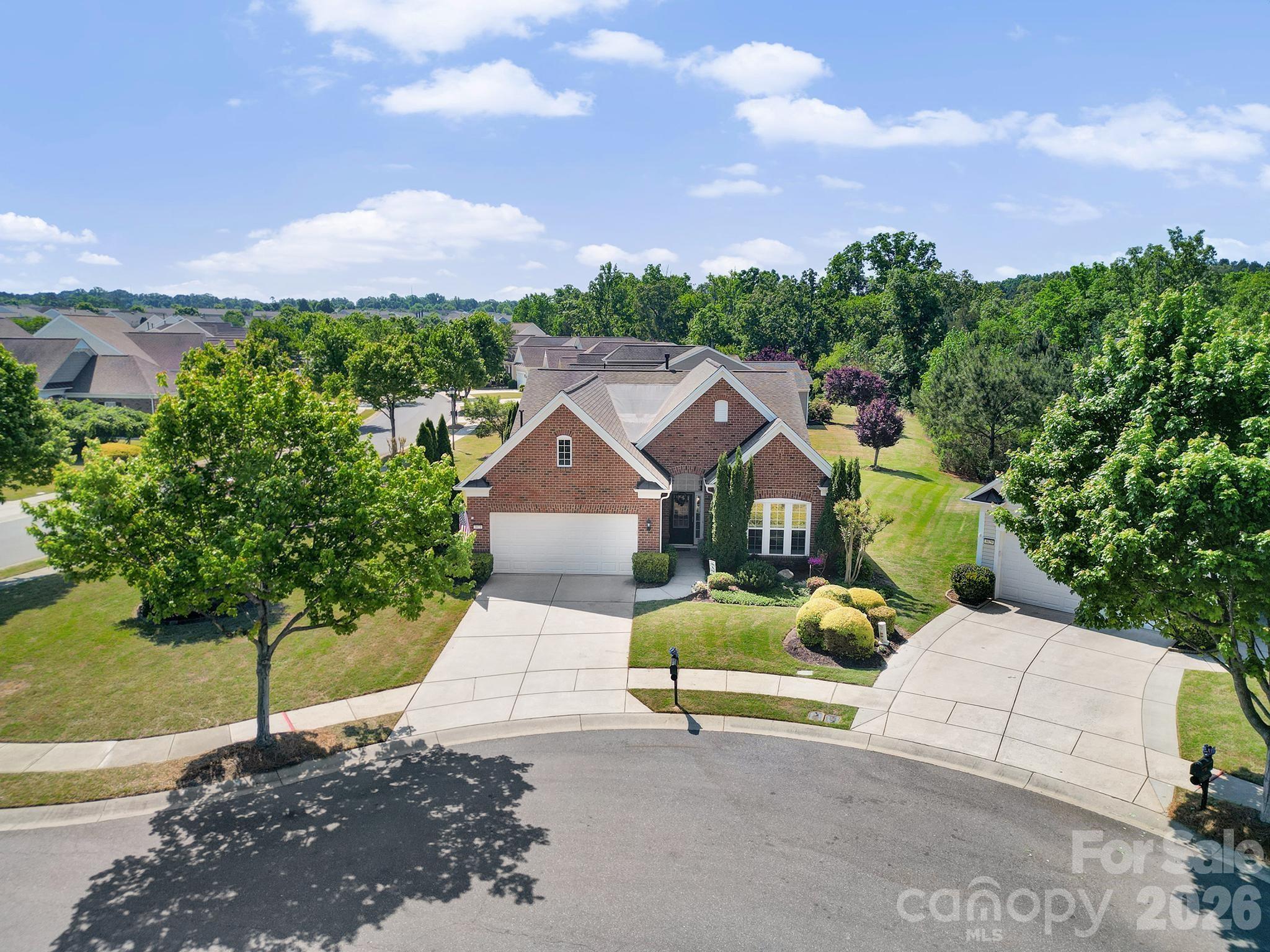 3021 Voyageurs Way