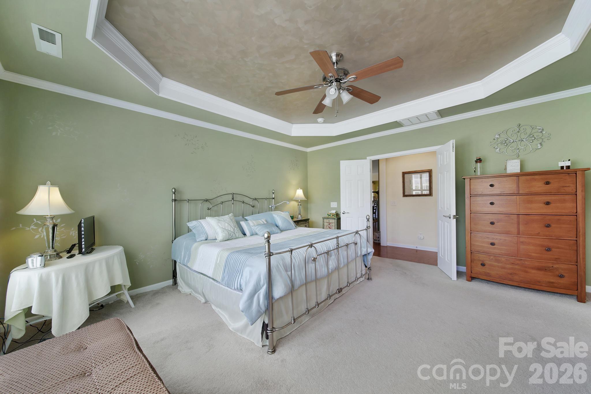 3021 Voyageurs Way