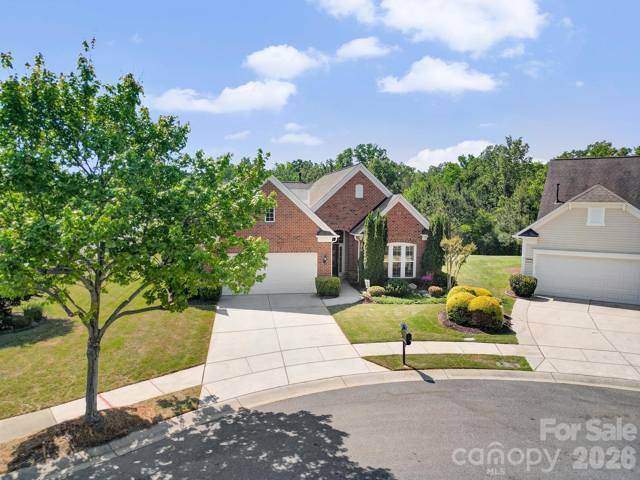 3021 Voyageurs Way