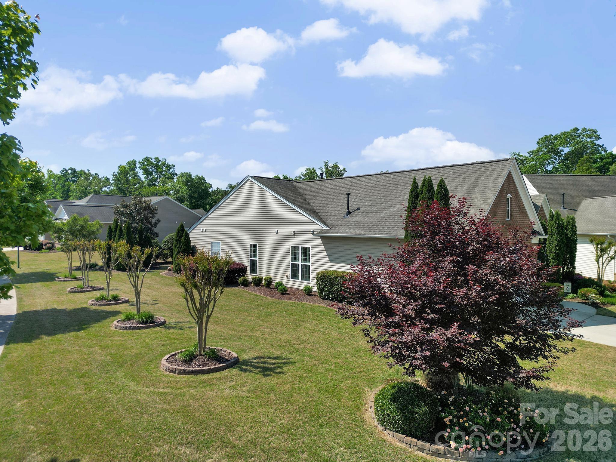3021 Voyageurs Way