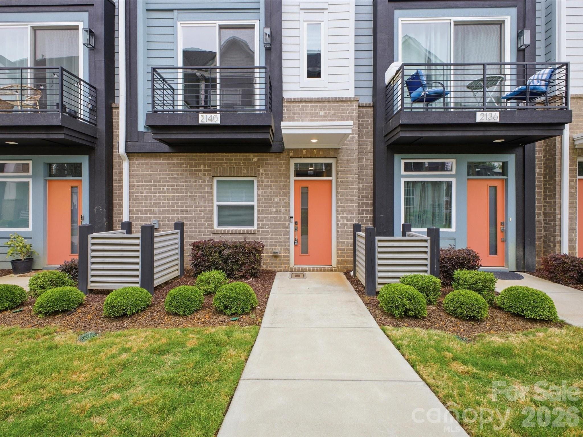 2140 Electric Lane
