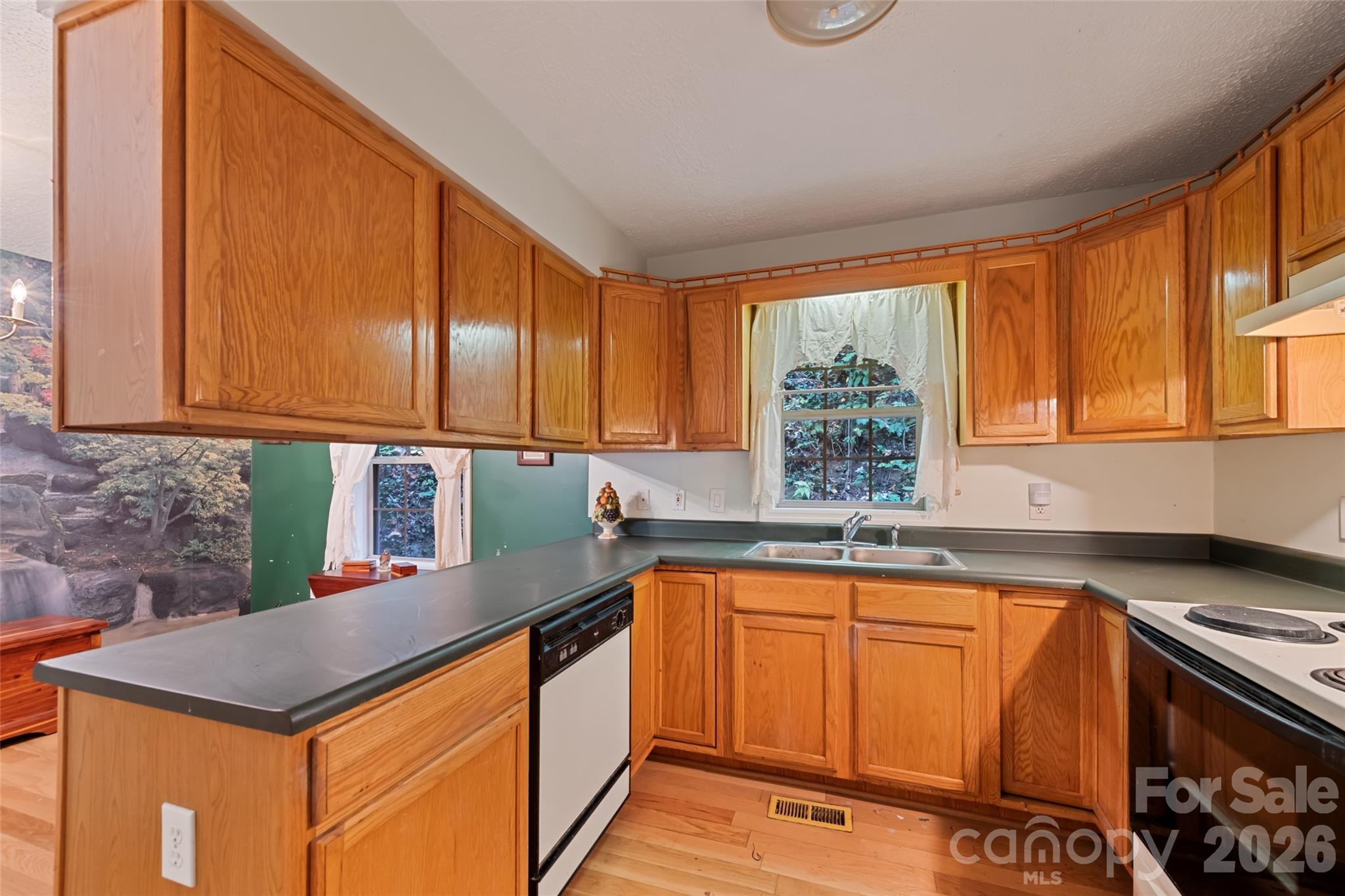 42 Greenview Drive