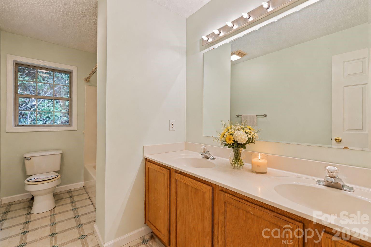 42 Greenview Drive