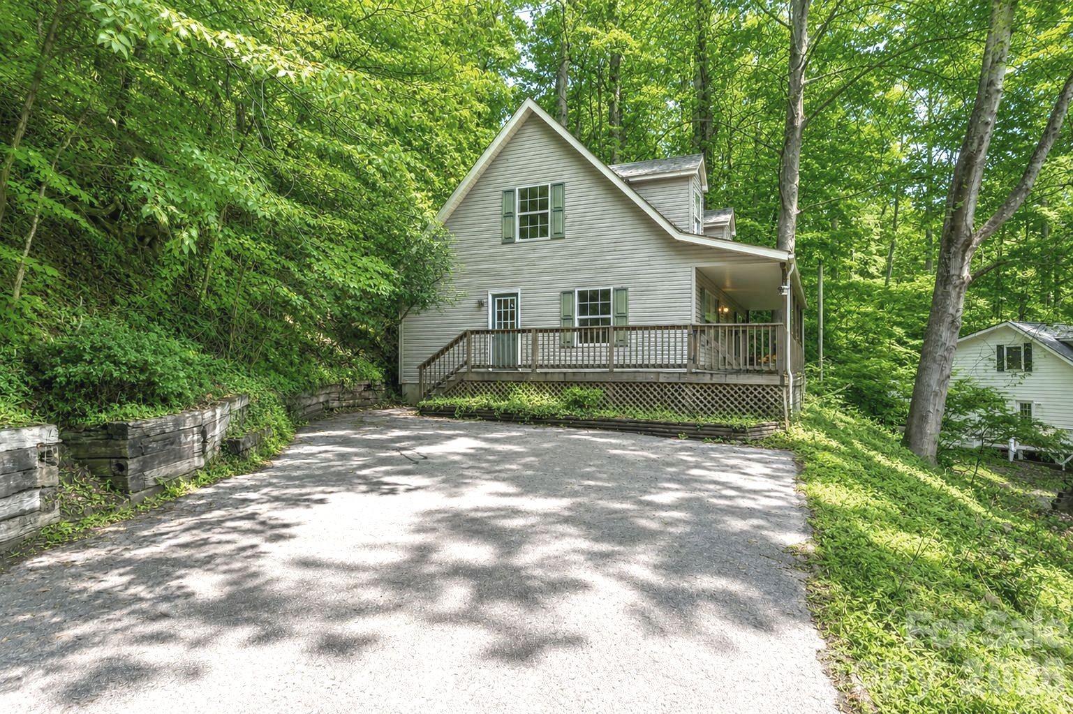 42 Greenview Drive
