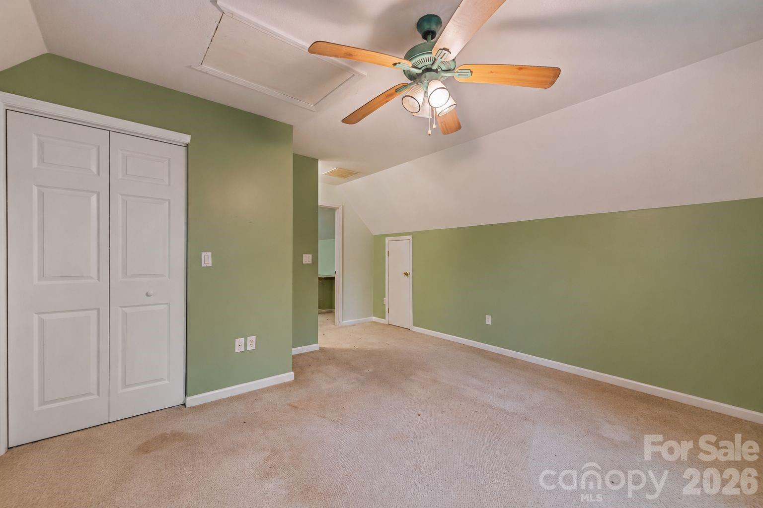 42 Greenview Drive