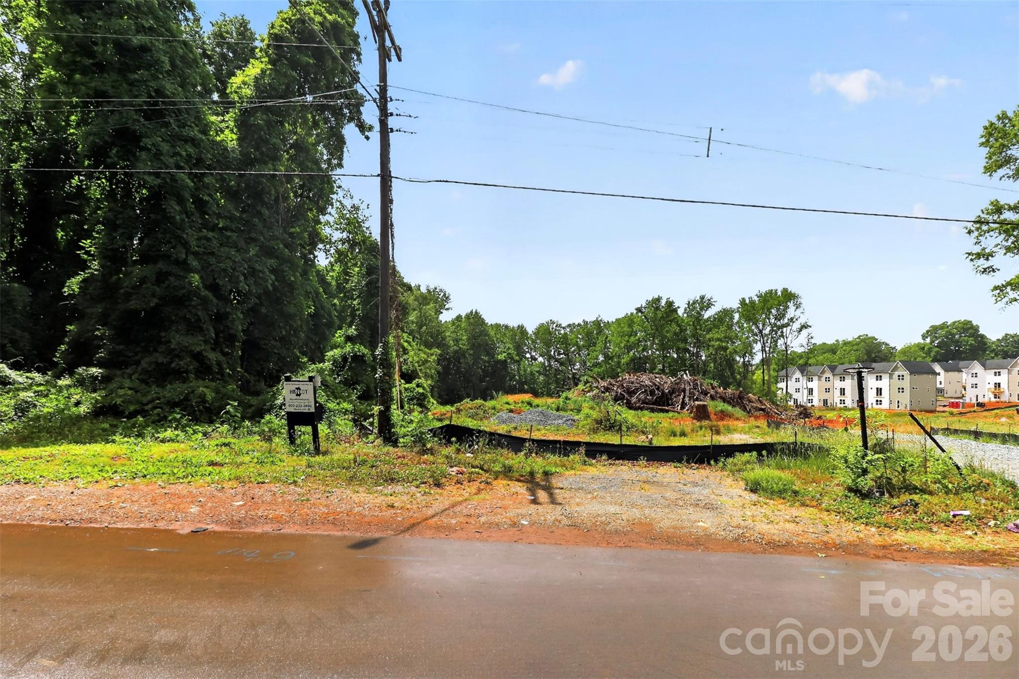 3000+3500 Sloan Drive