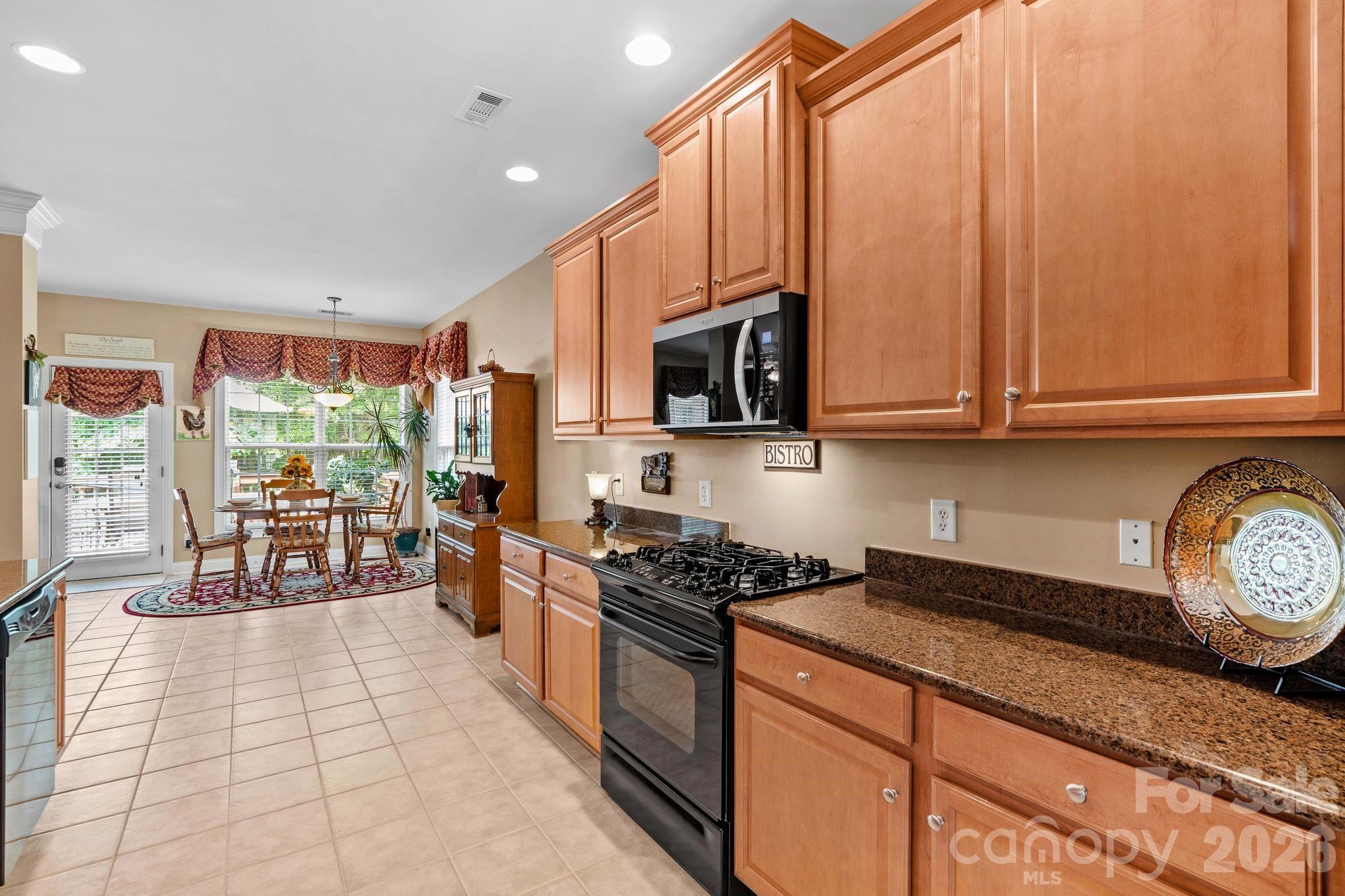 7767 St Andrews Lane