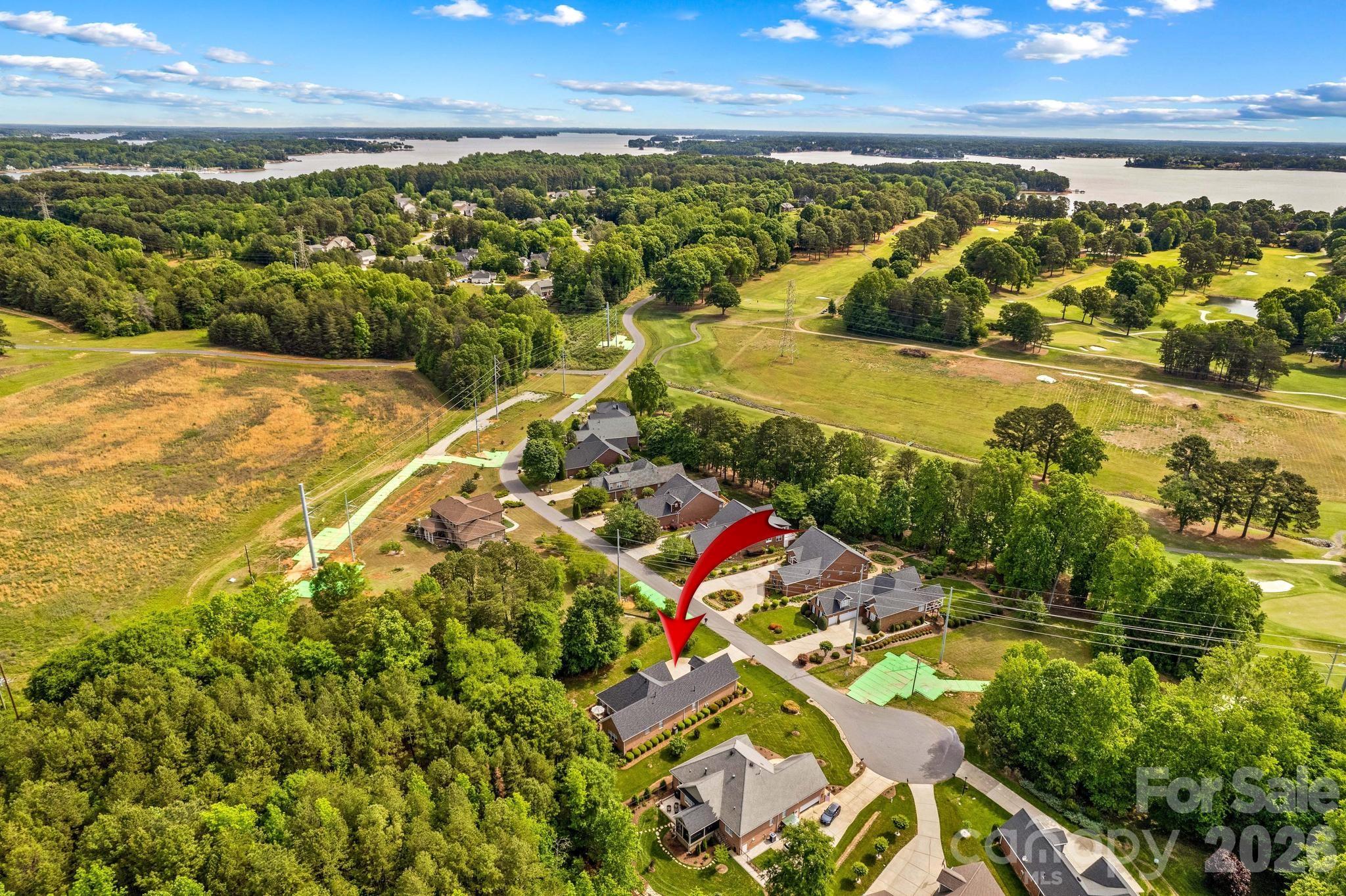 7767 St Andrews Lane