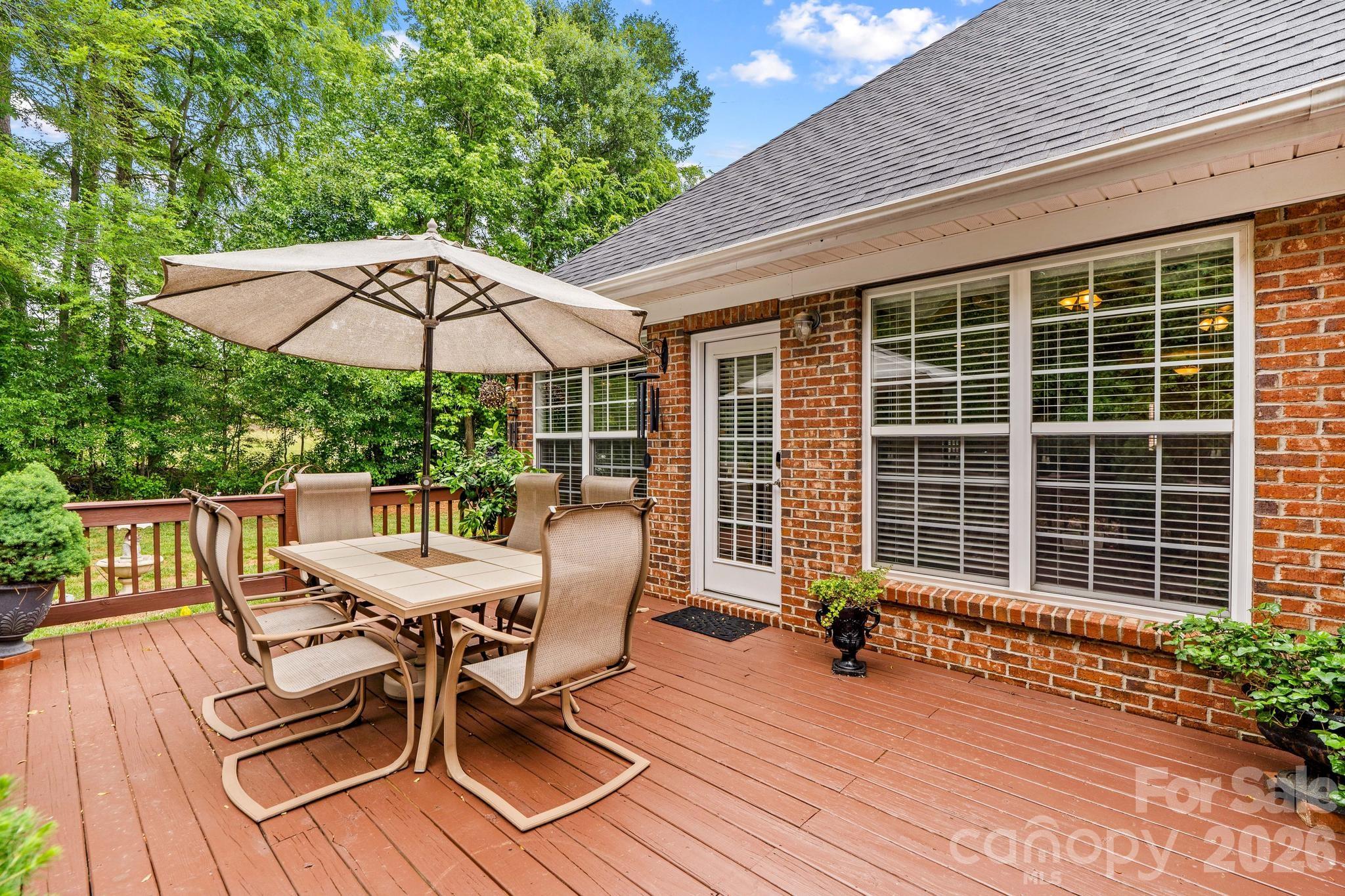 7767 St Andrews Lane