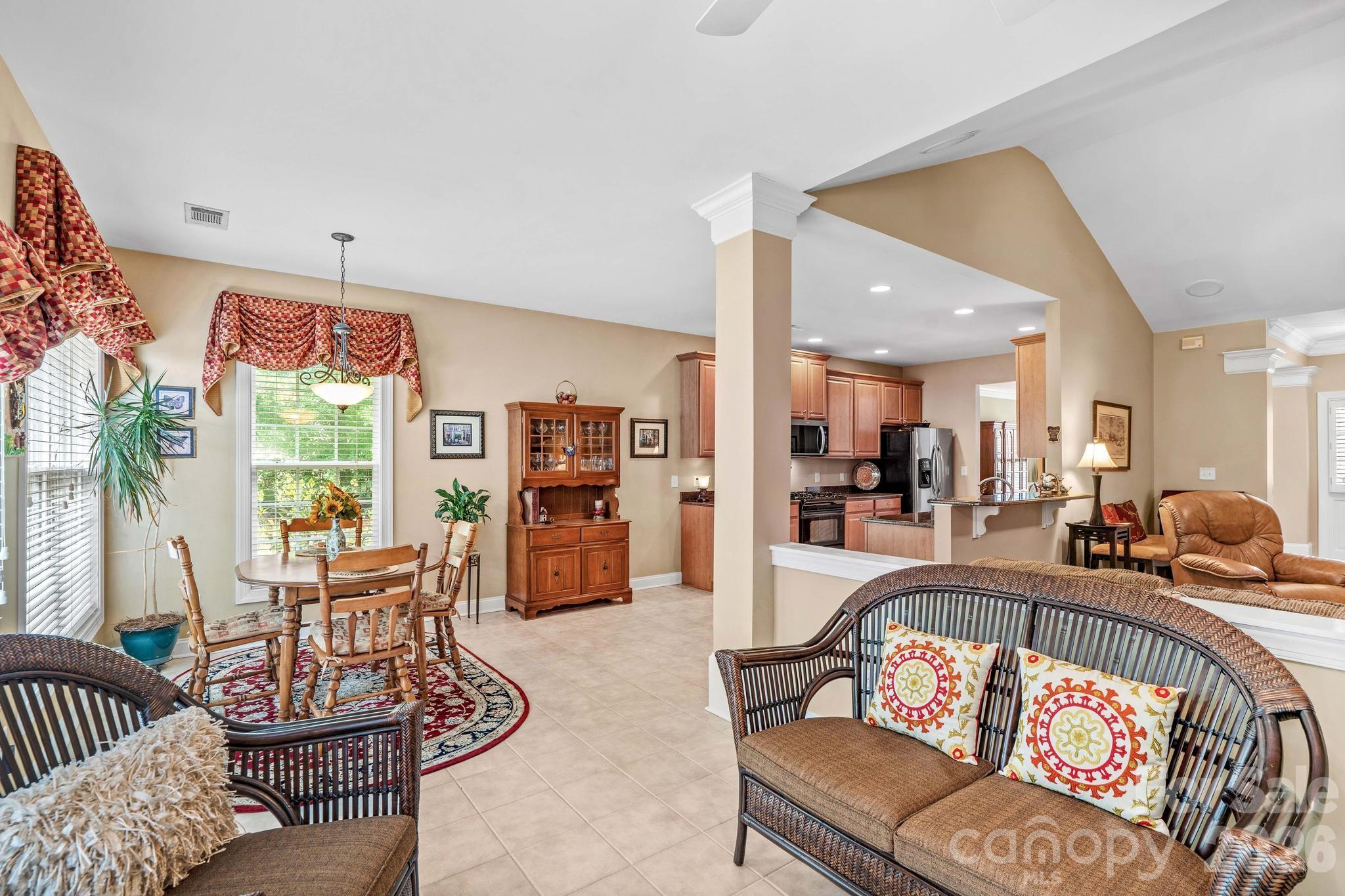 7767 St Andrews Lane