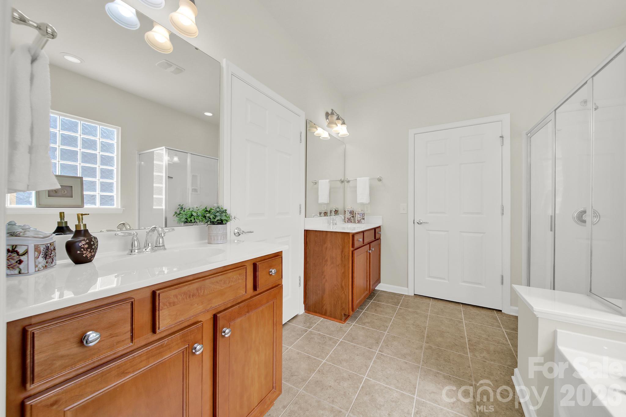 2180 Hartwell Lane