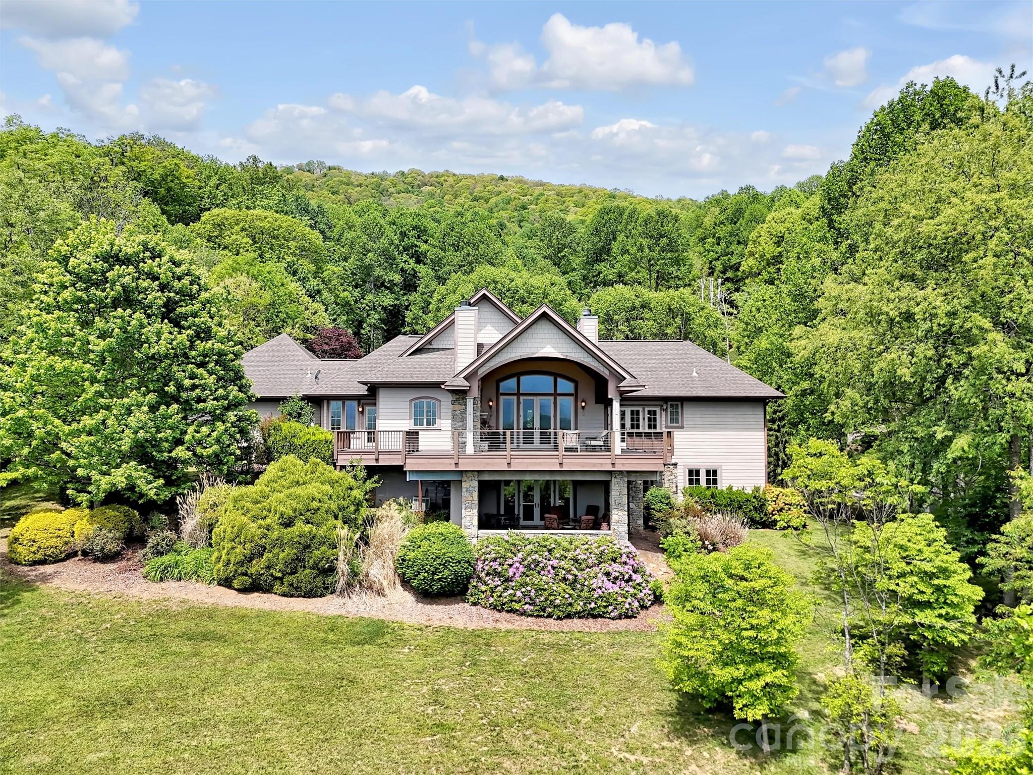 149 Cardinal Lane