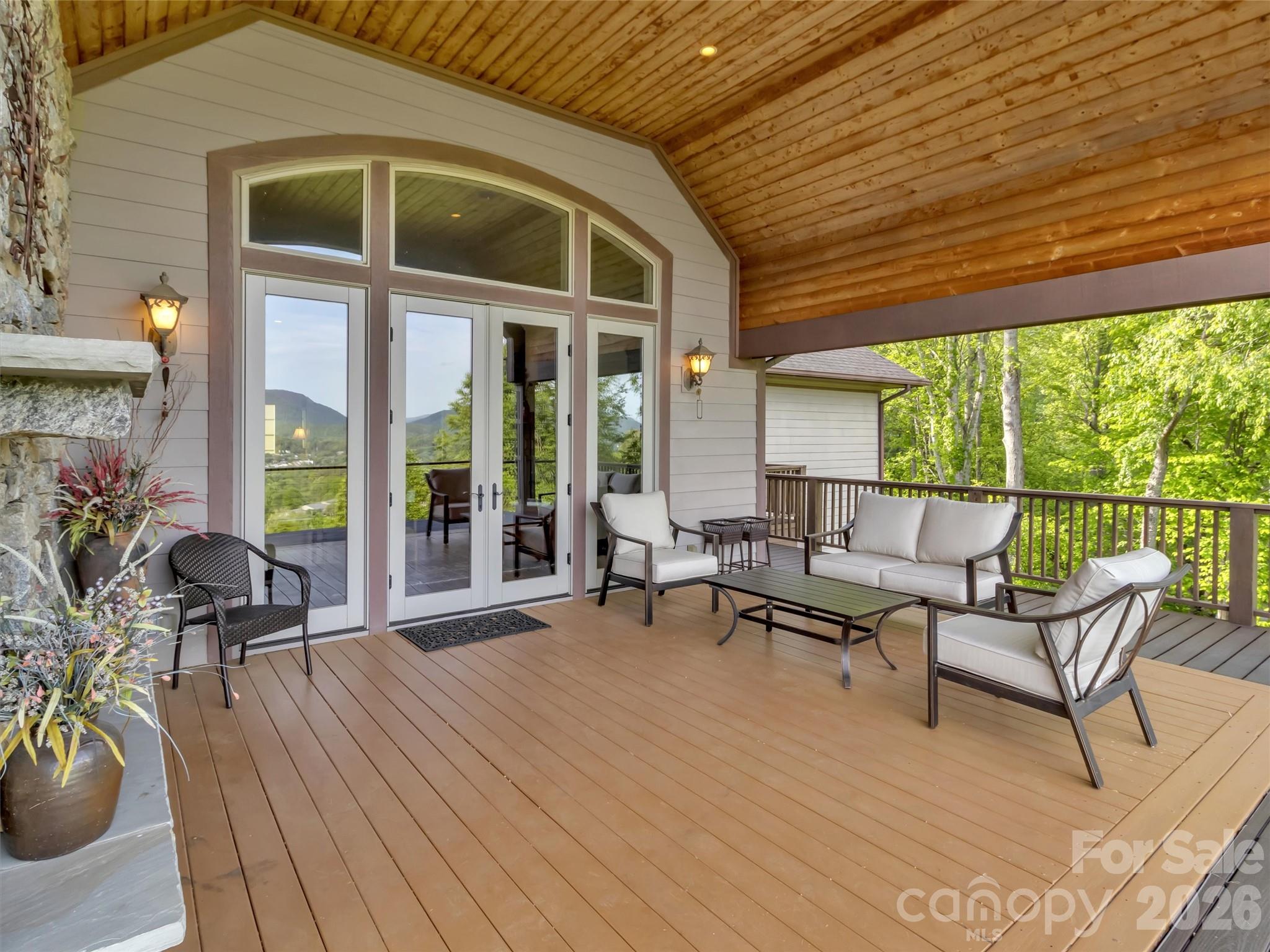 149 Cardinal Lane