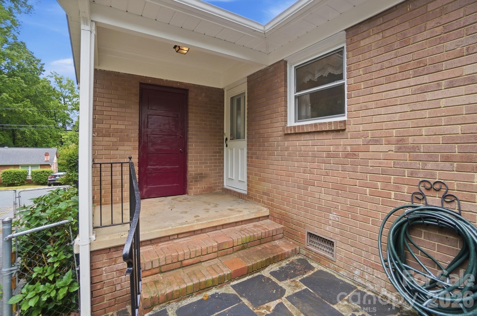 6239 Netherwood Drive