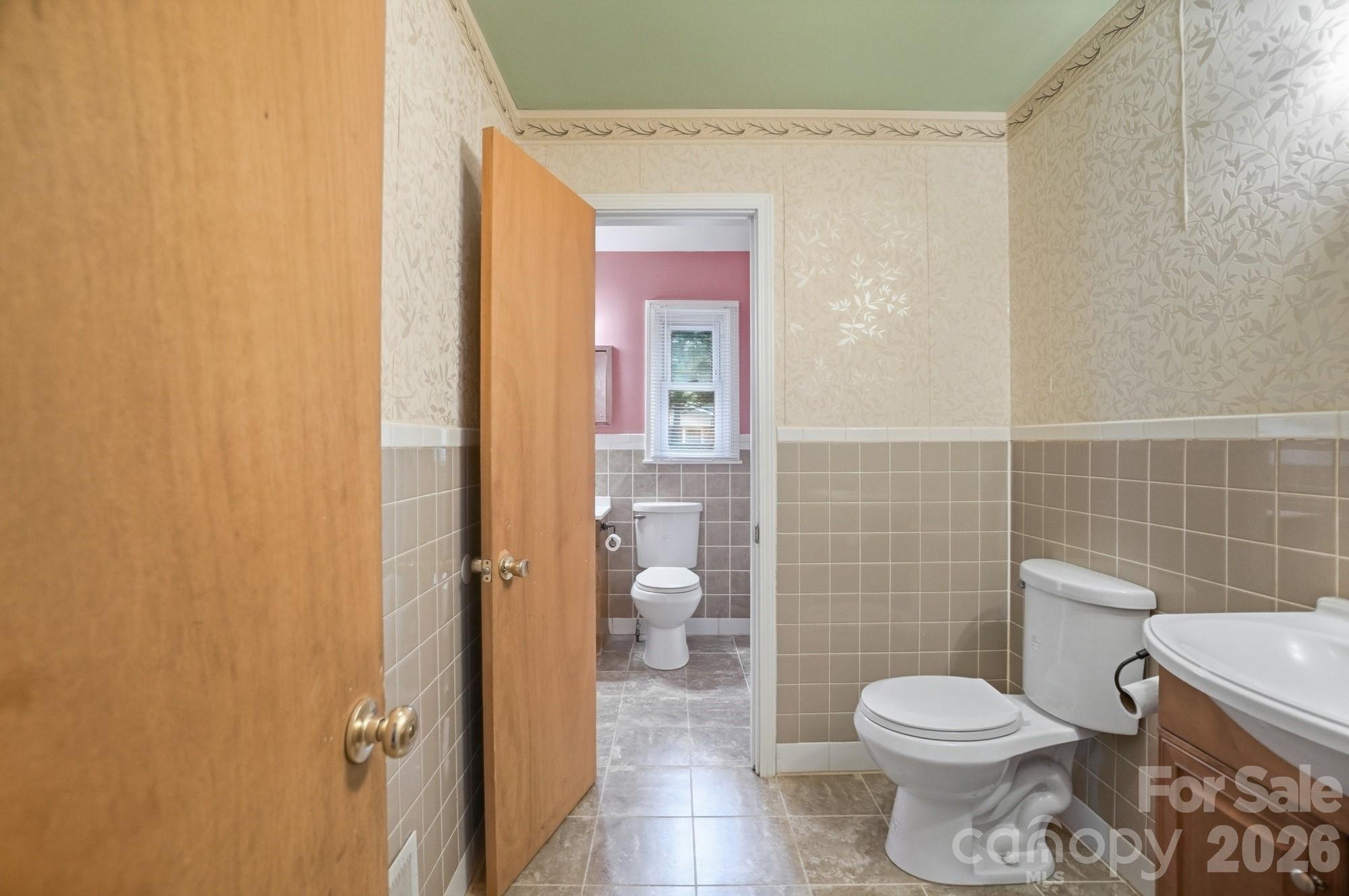 6239 Netherwood Drive