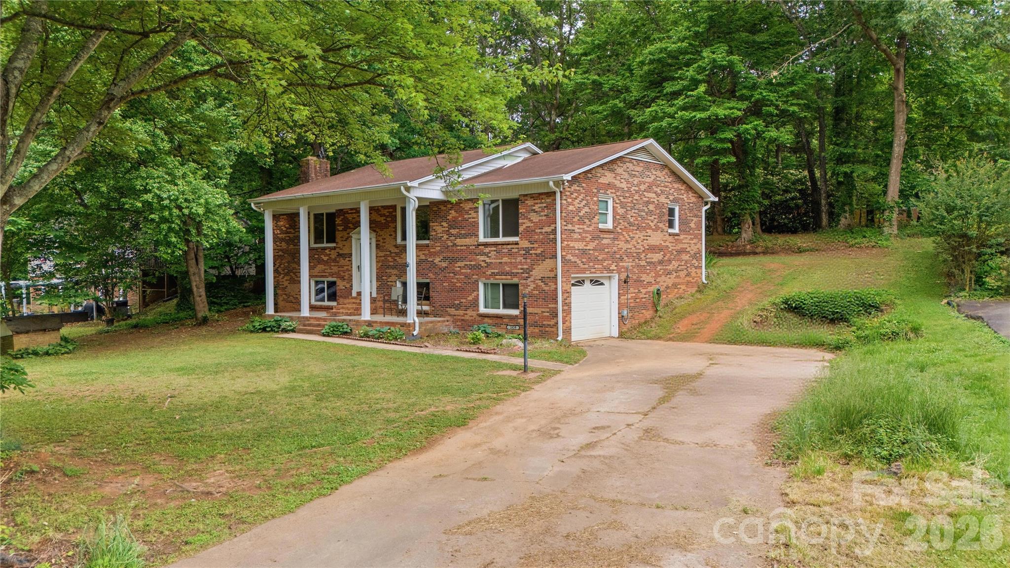 1959 Rock Springs Circle
