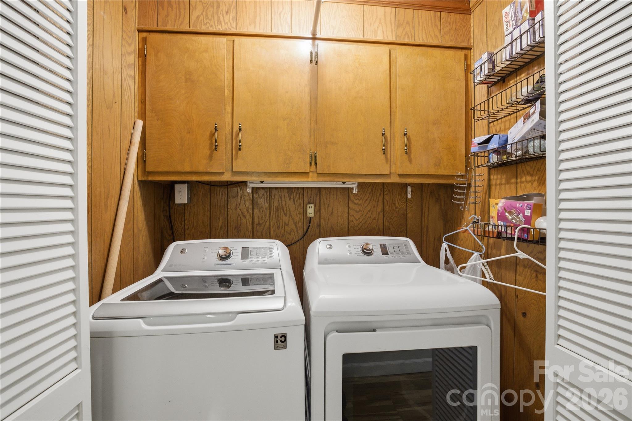 1959 Rock Springs Circle