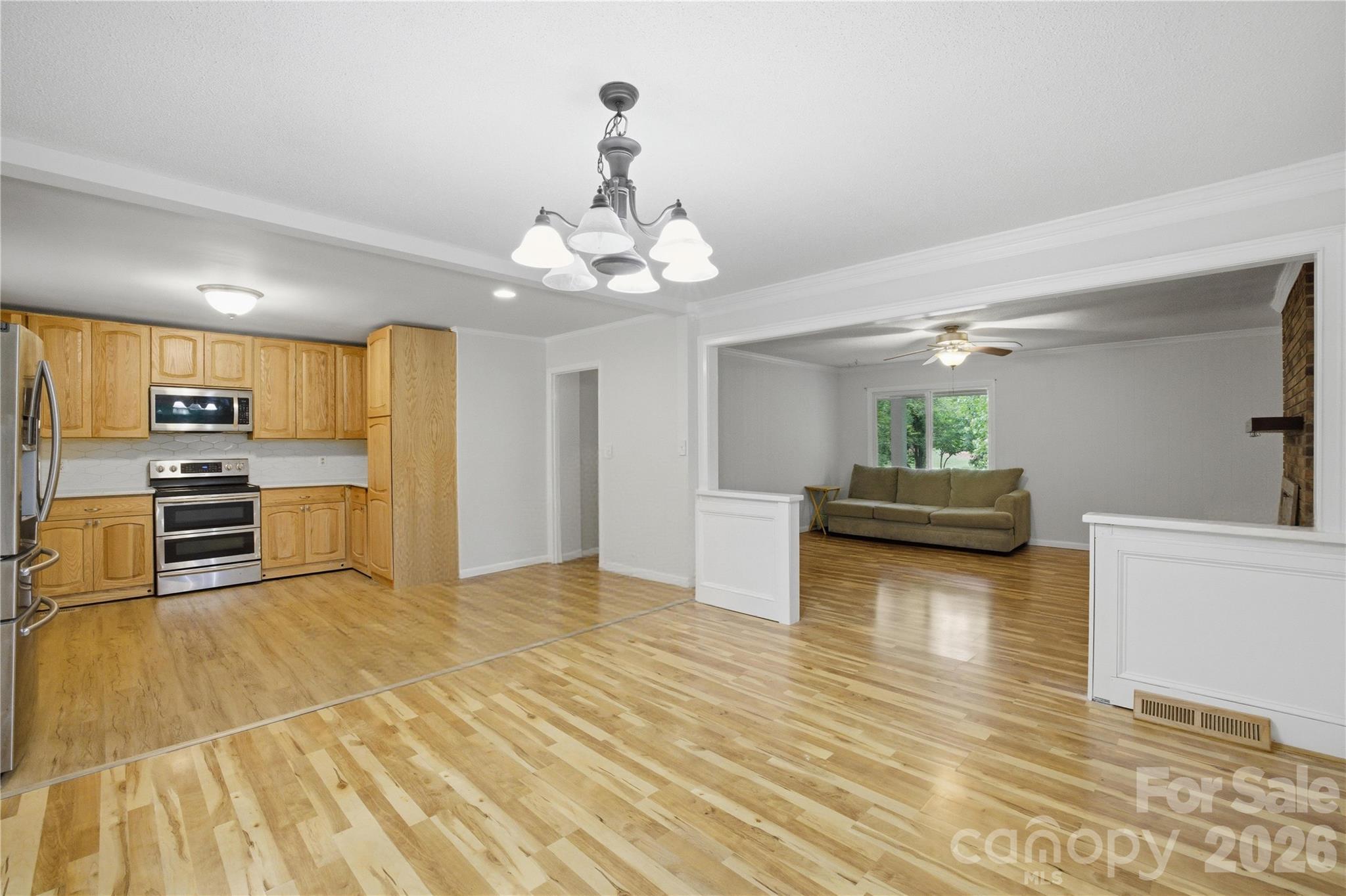 1959 Rock Springs Circle