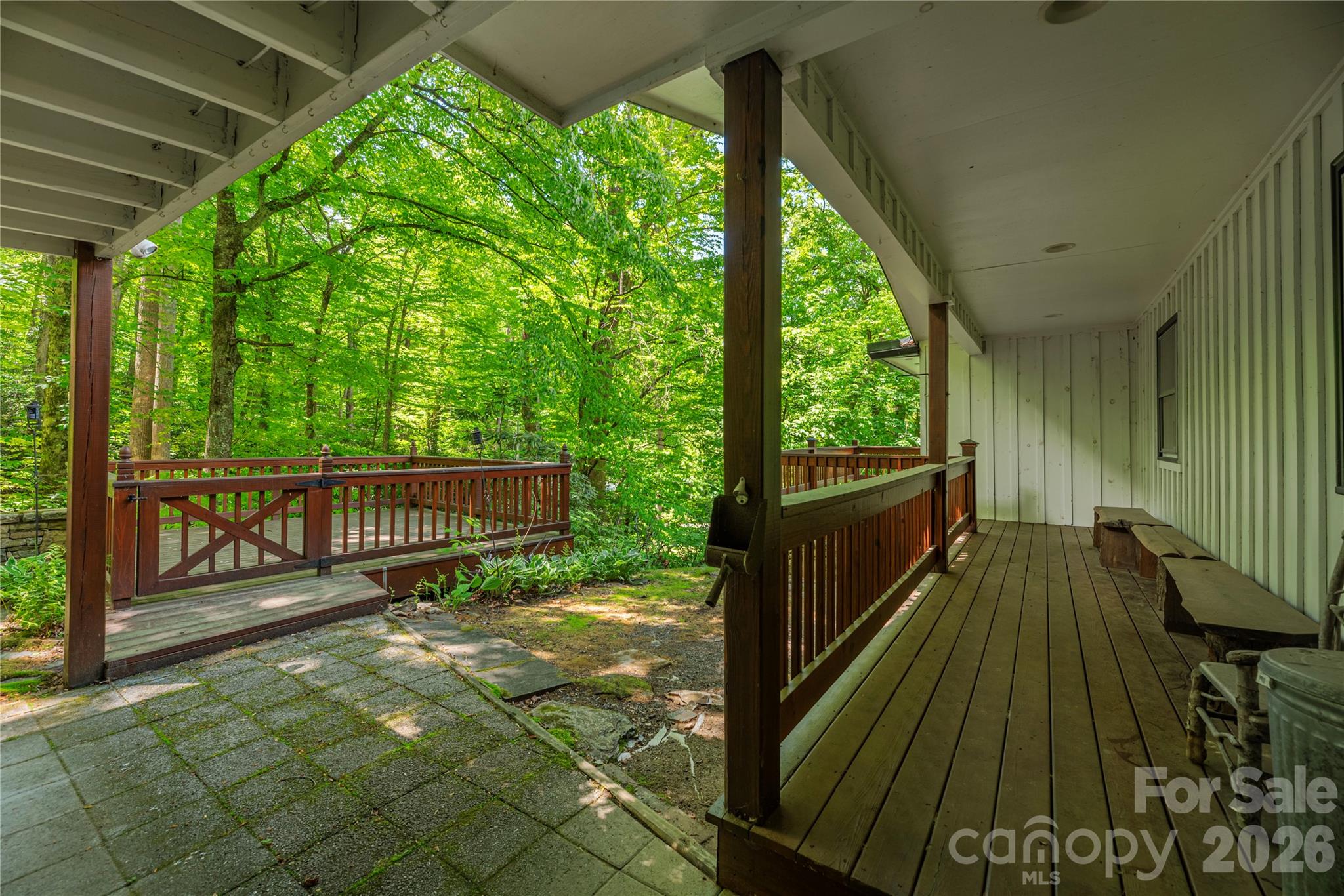 868 Cabin Flats Road