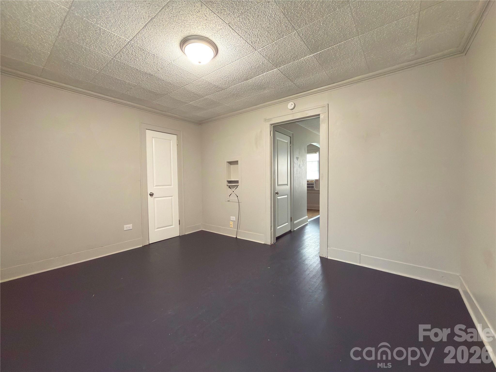 1007 S Main Street