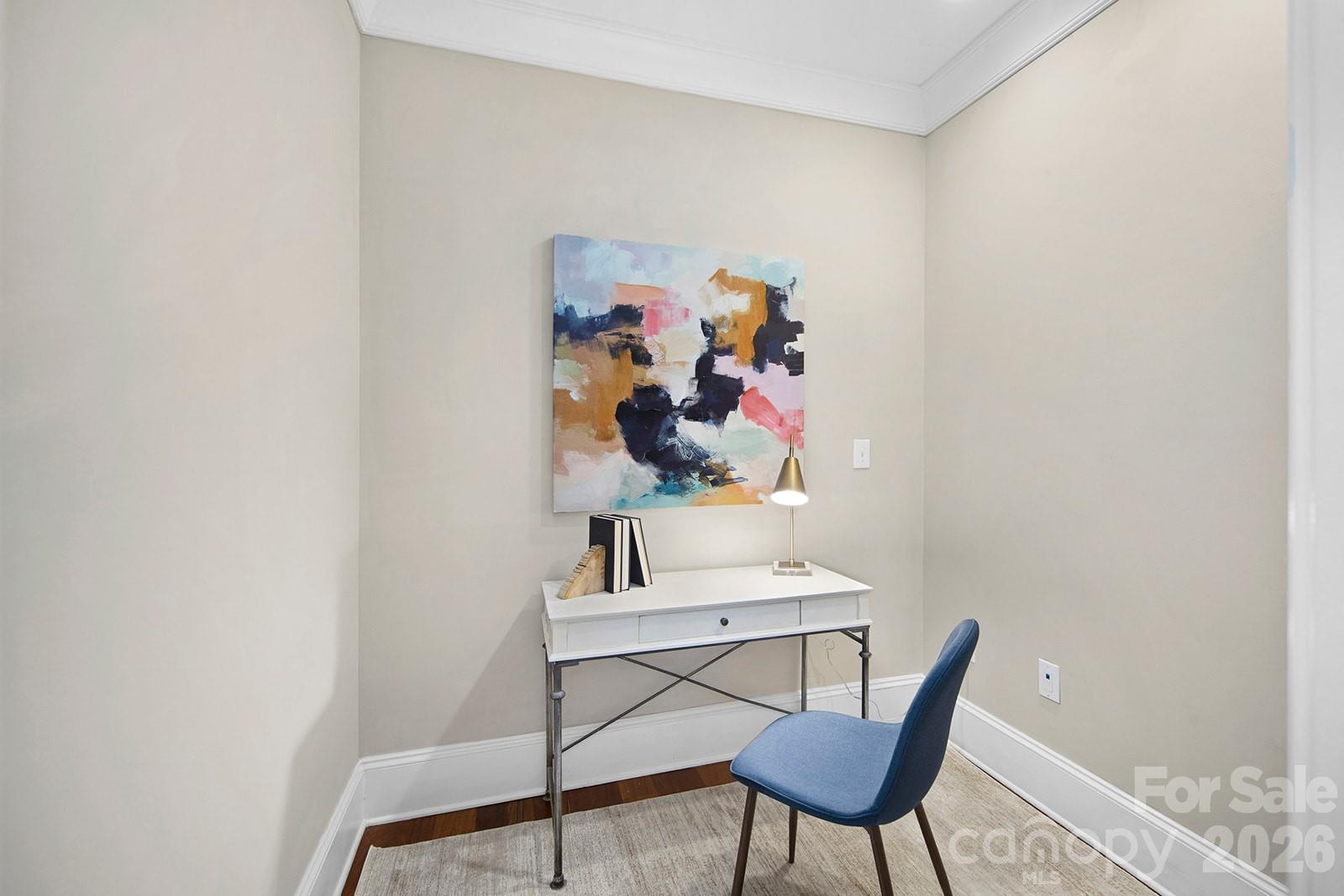 1616 Lookout Circle