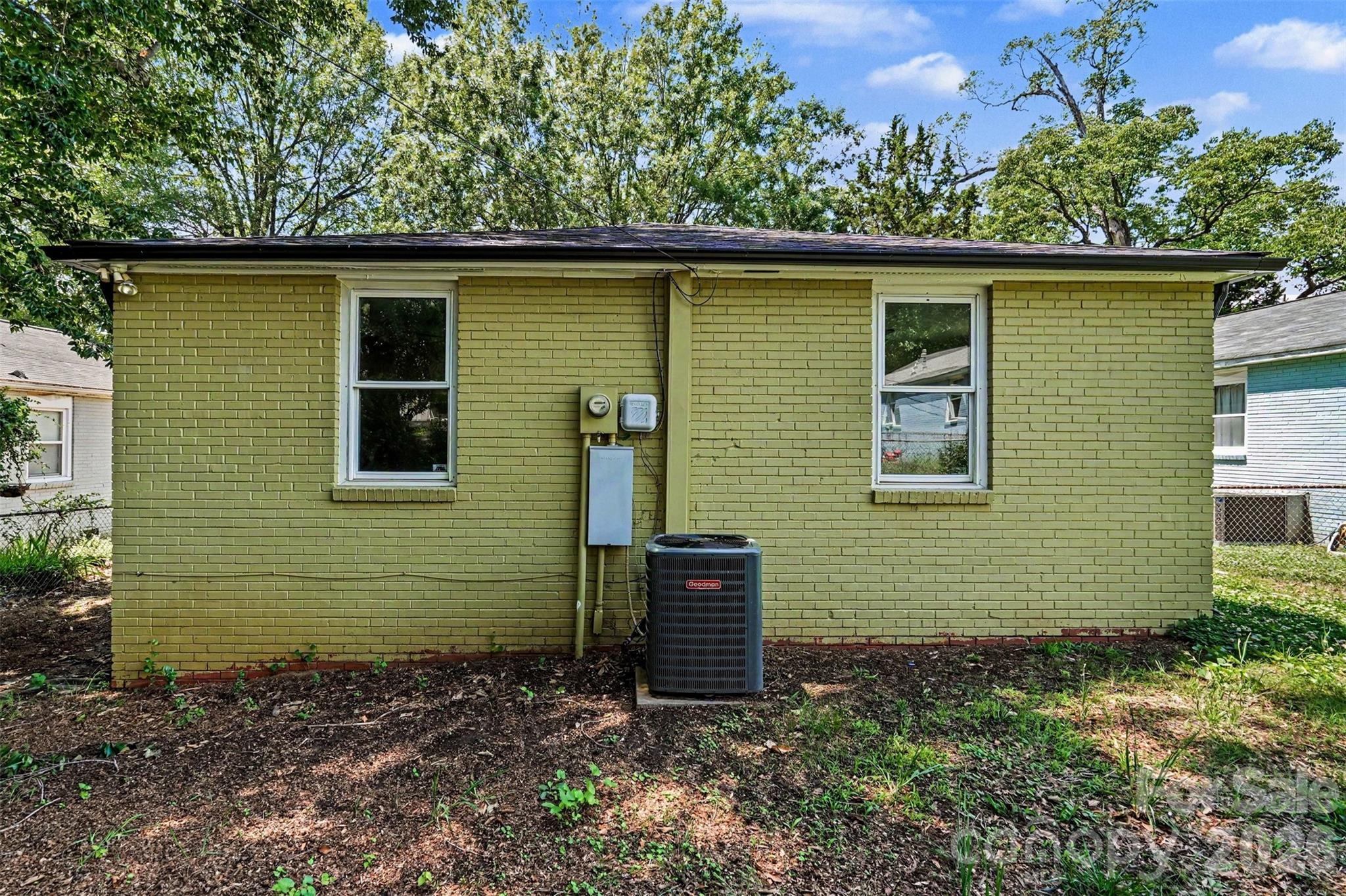 1820 Genesis Park Place
