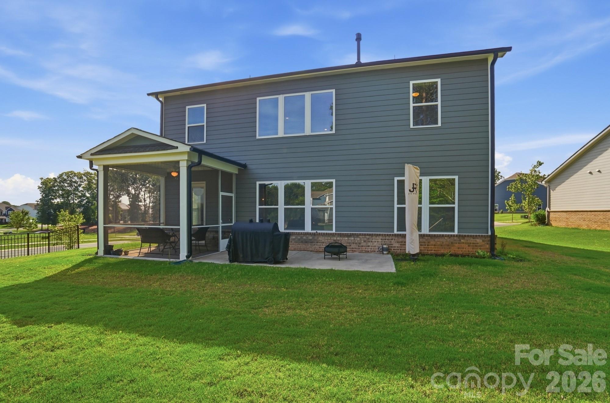 1800 Carrollton Drive