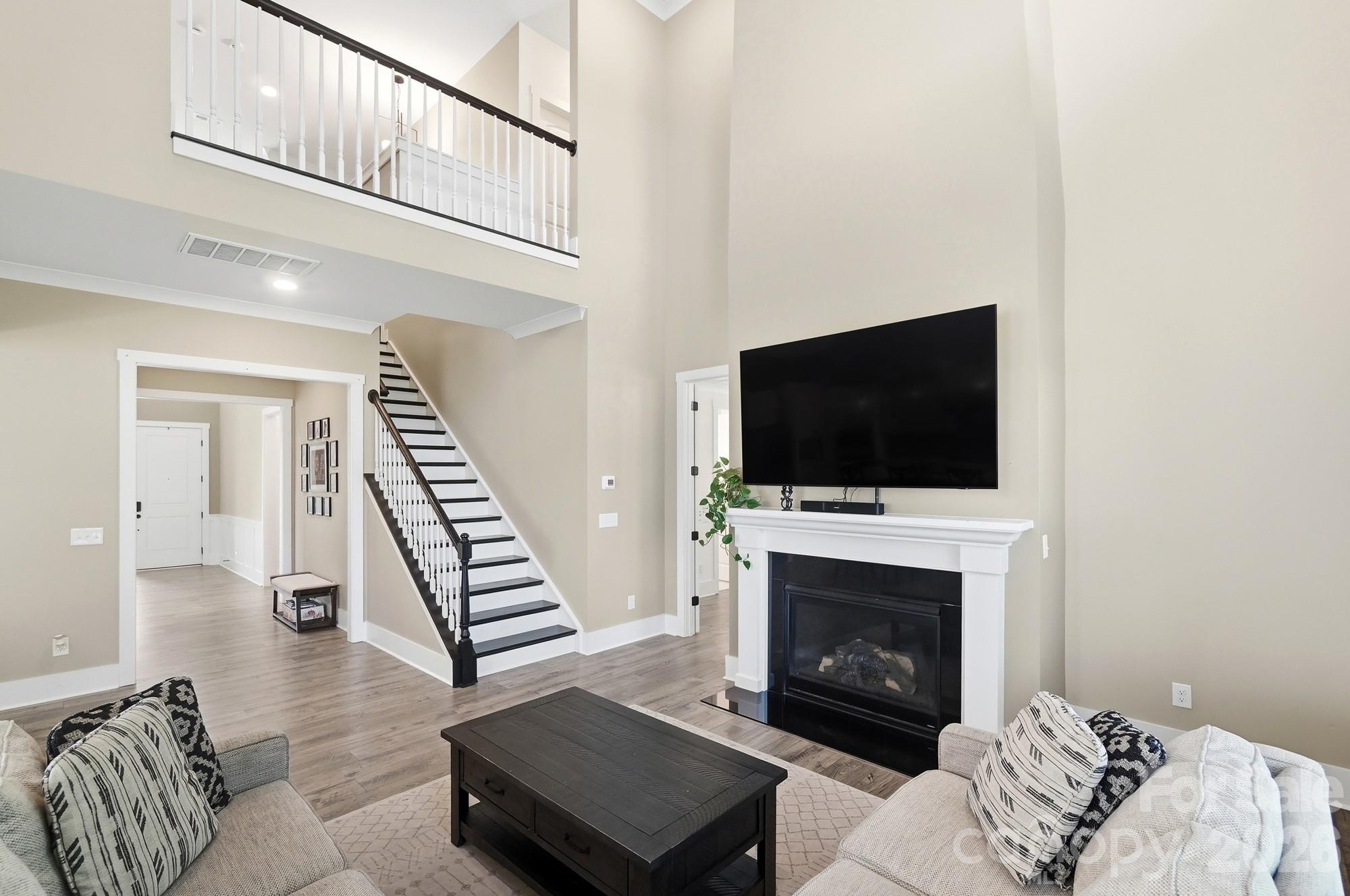 1800 Carrollton Drive
