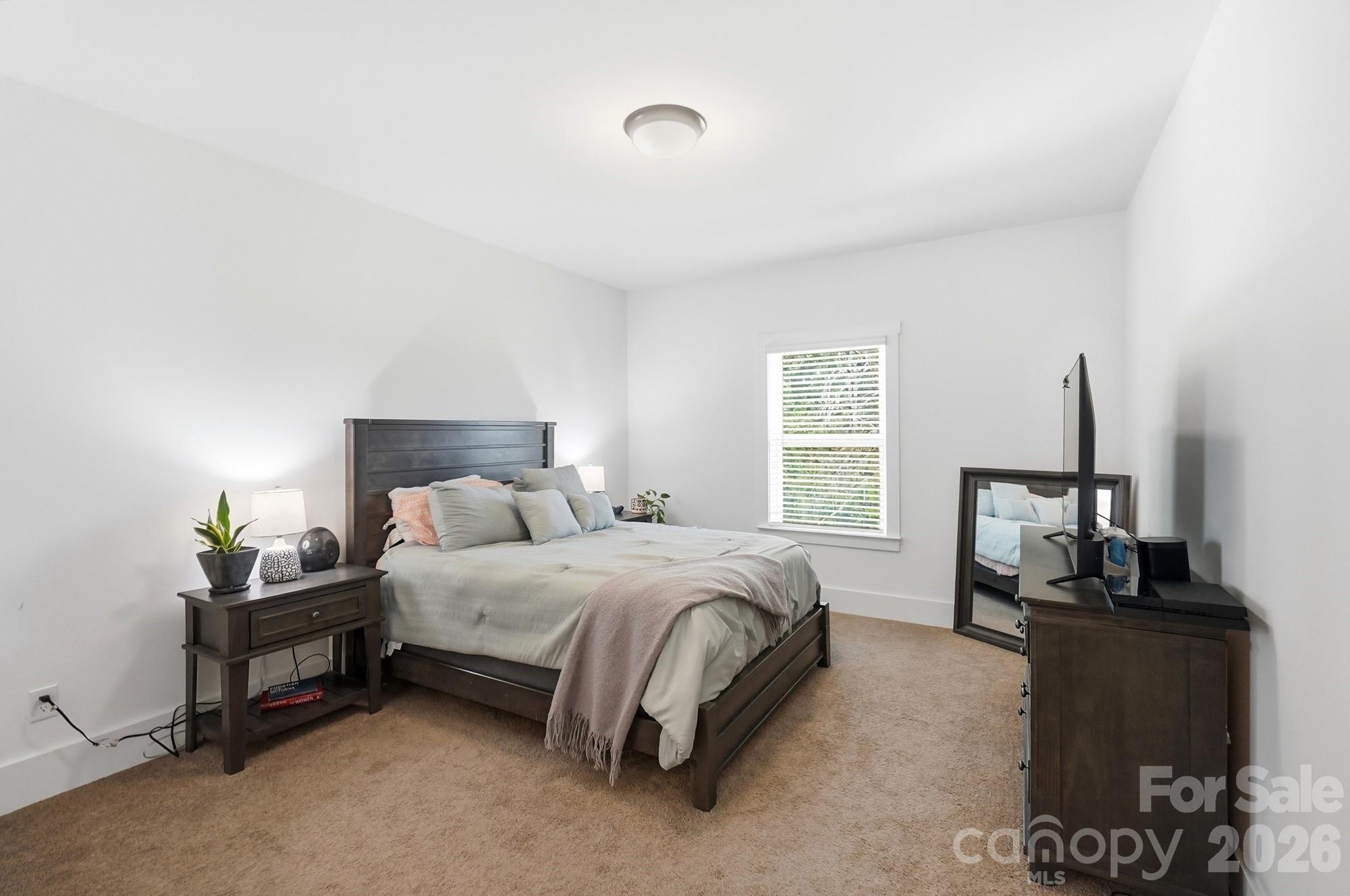 1800 Carrollton Drive