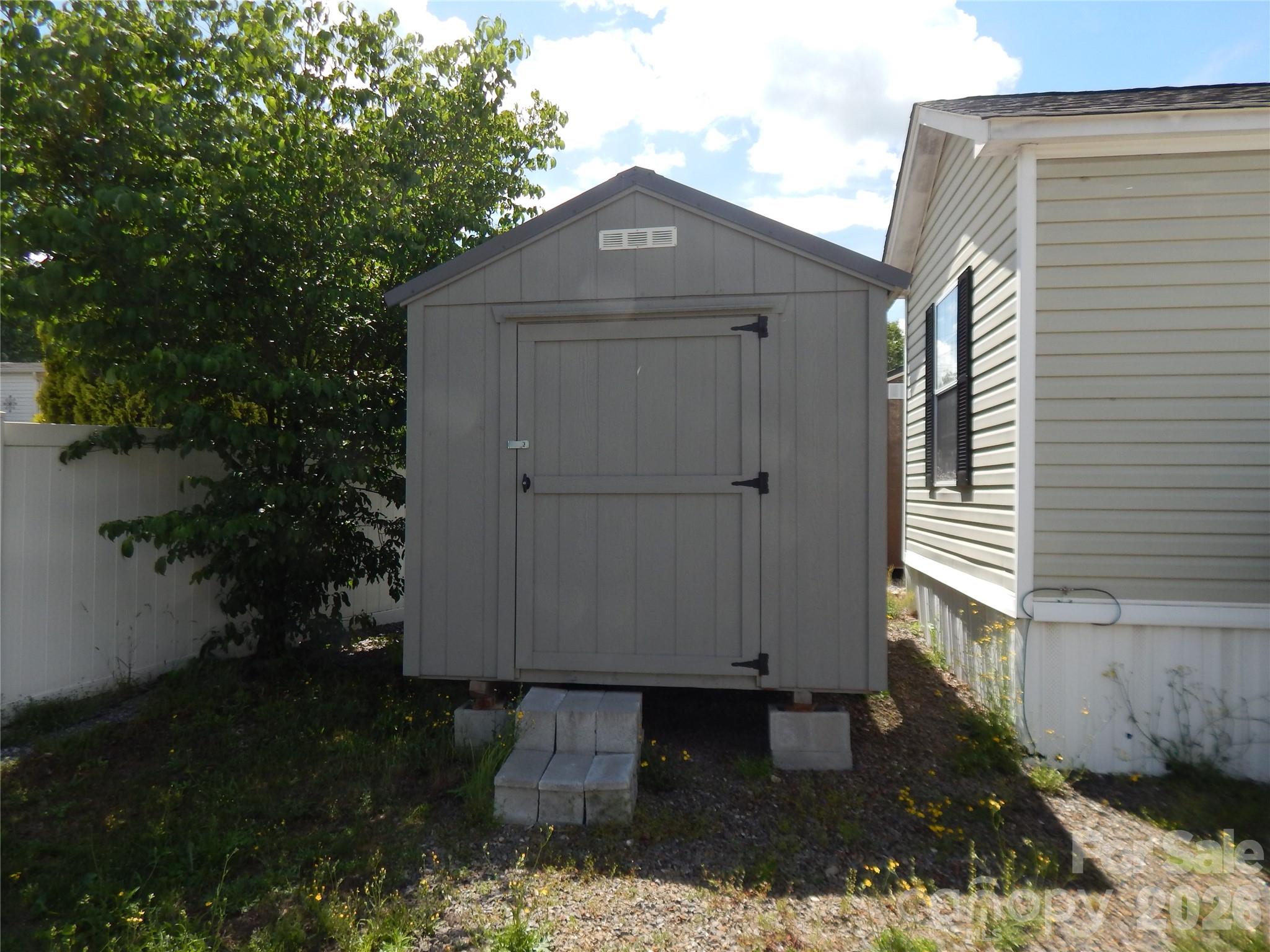 219 Pike Point