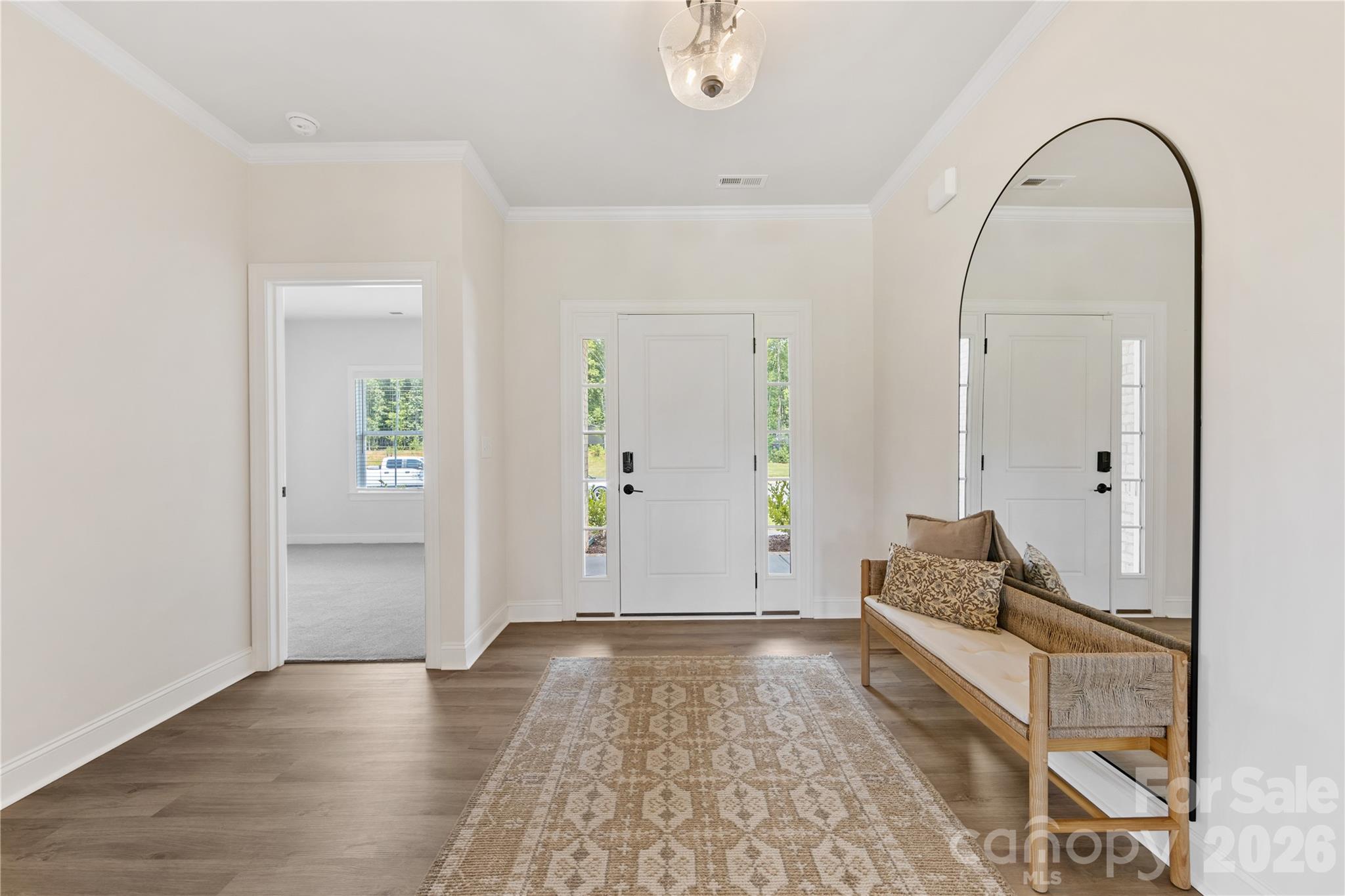 1270 Archer Loop Unit: 30