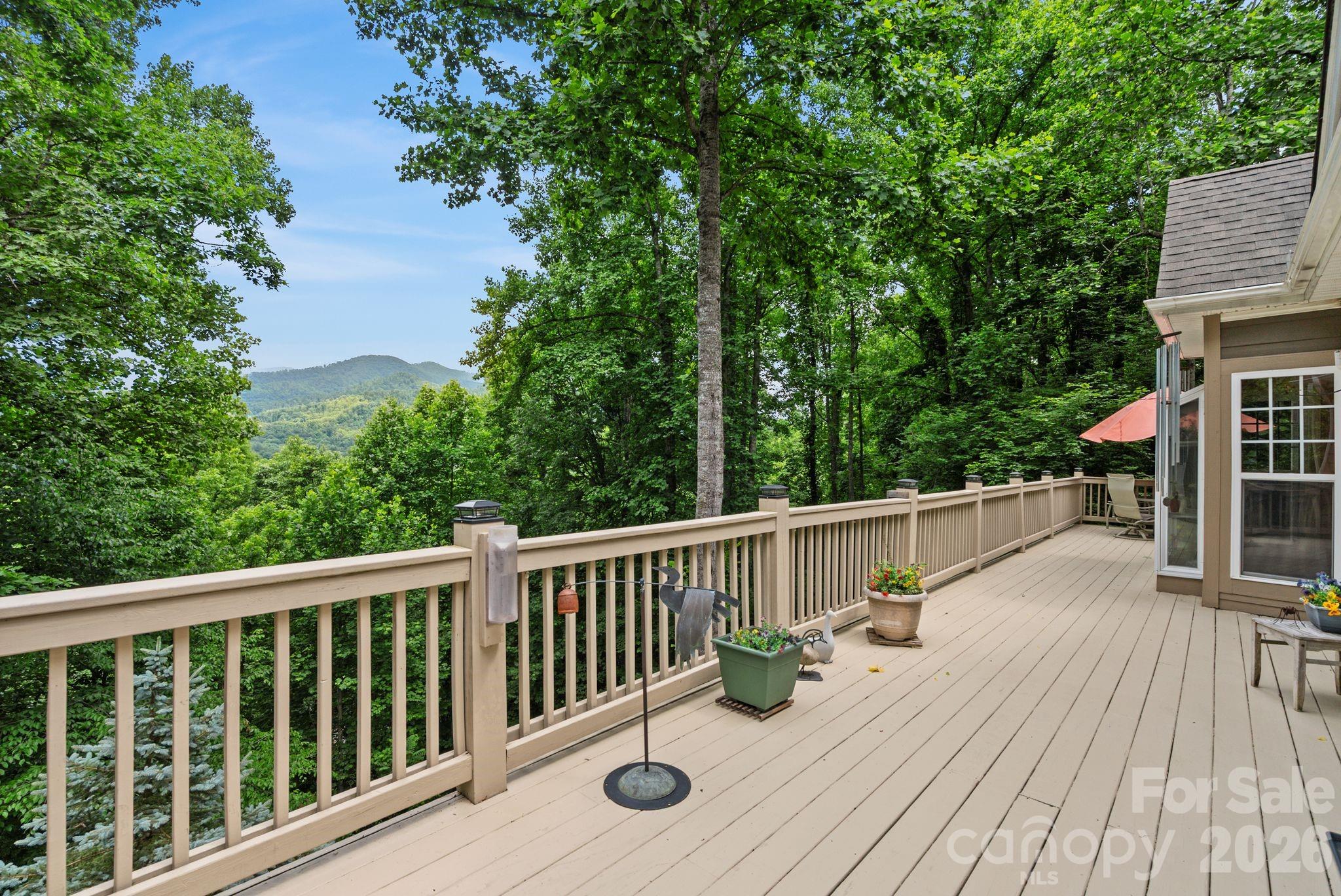 522 Silver Hawk Lane