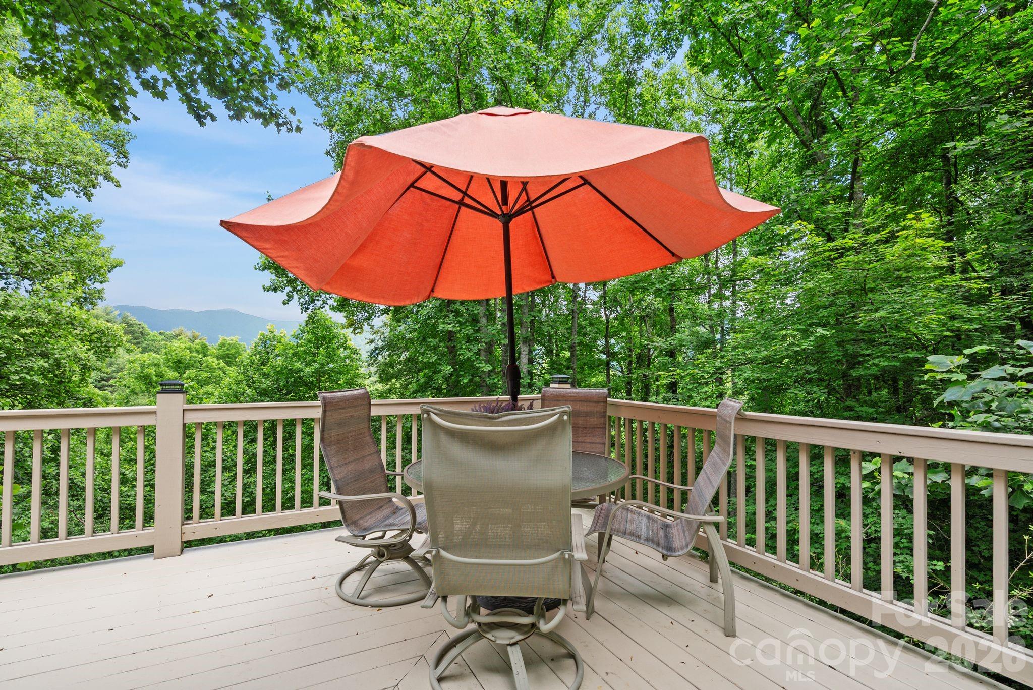 522 Silver Hawk Lane