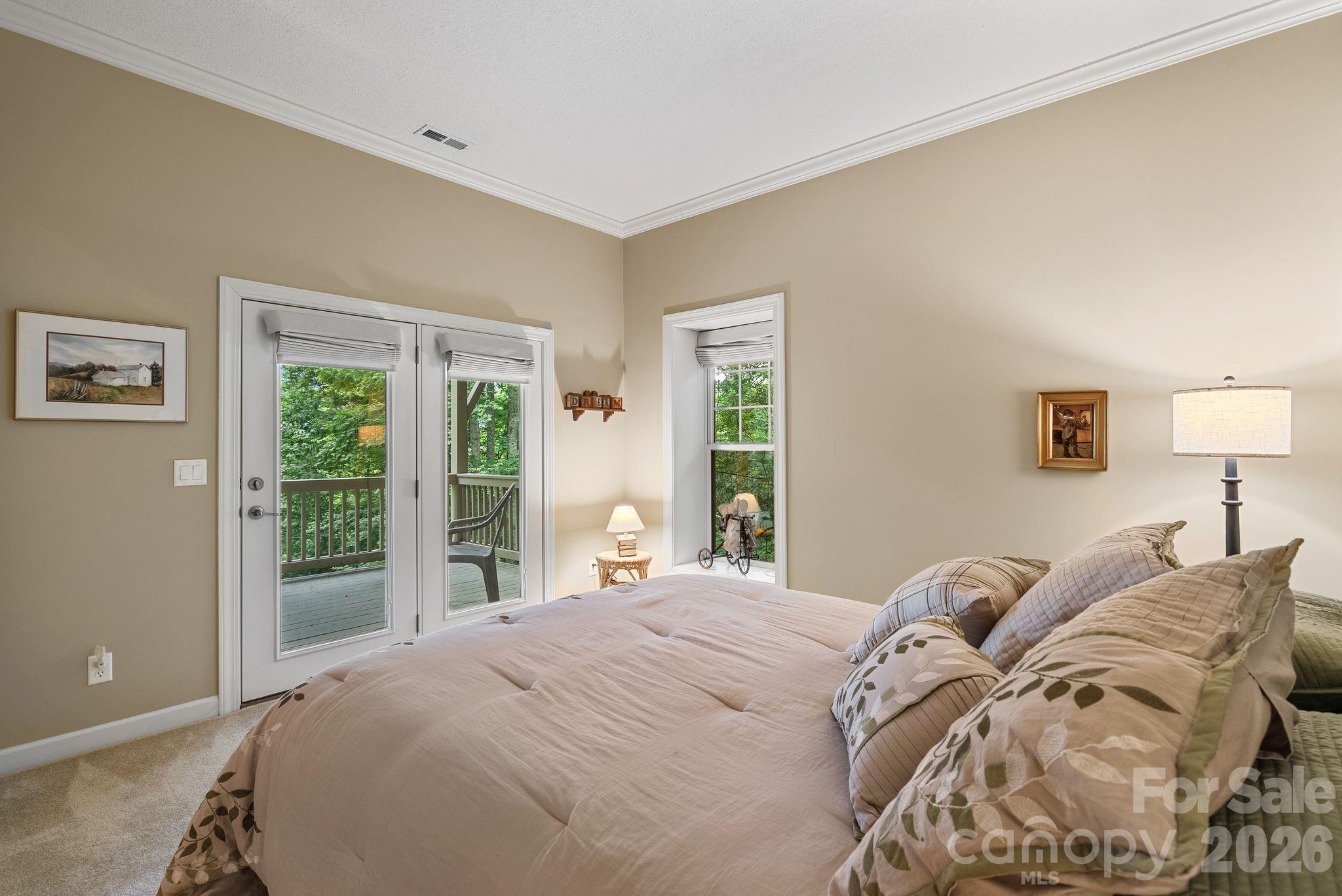 522 Silver Hawk Lane