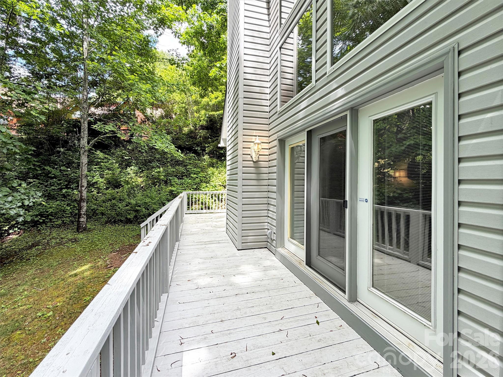 33 Buttercup Place