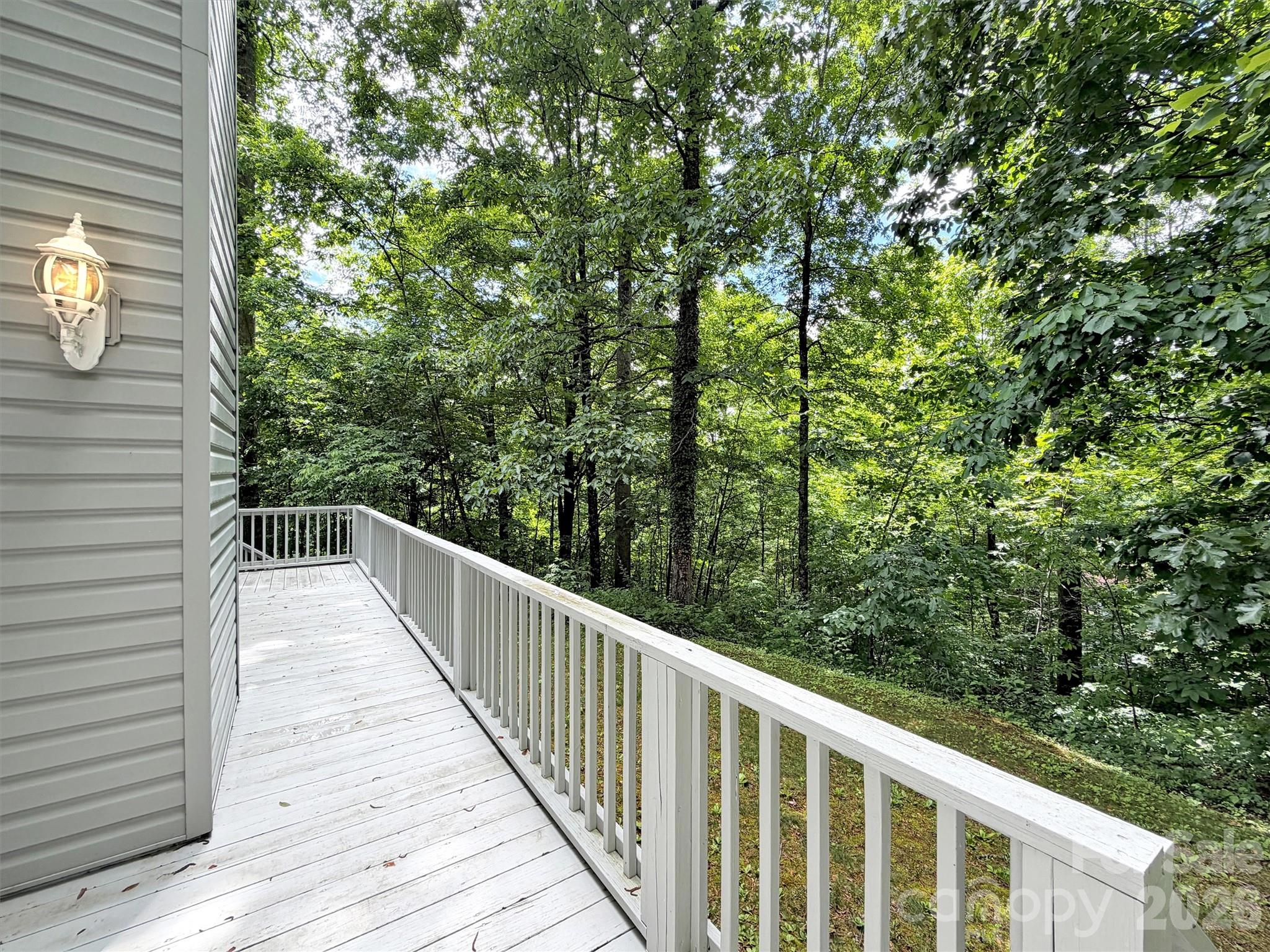 33 Buttercup Place